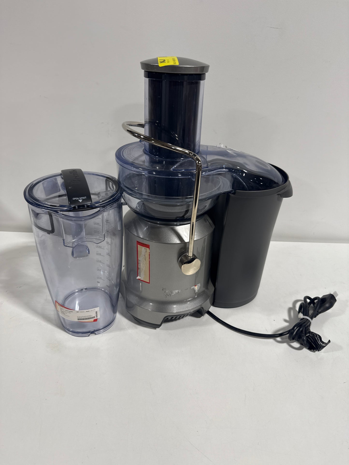 Scratch & Dent Breville the Juice Fountain Cold