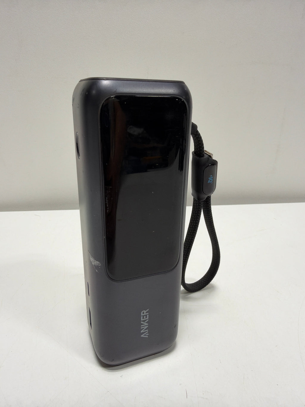 Used Anker Laptop Power Bank Space Black