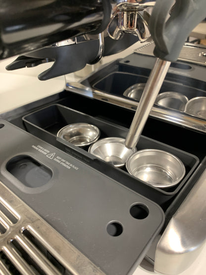 Scratch  & Dent  Breville - the Barista Express Impress Espresso Machine