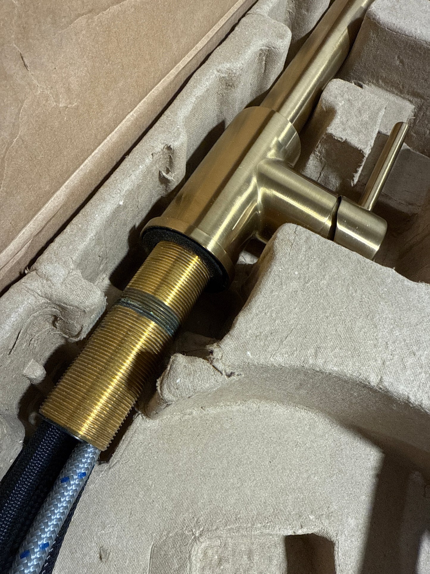 Used Signature Hardware 951732-S Ridgeway 1.75 GPM Single Hole