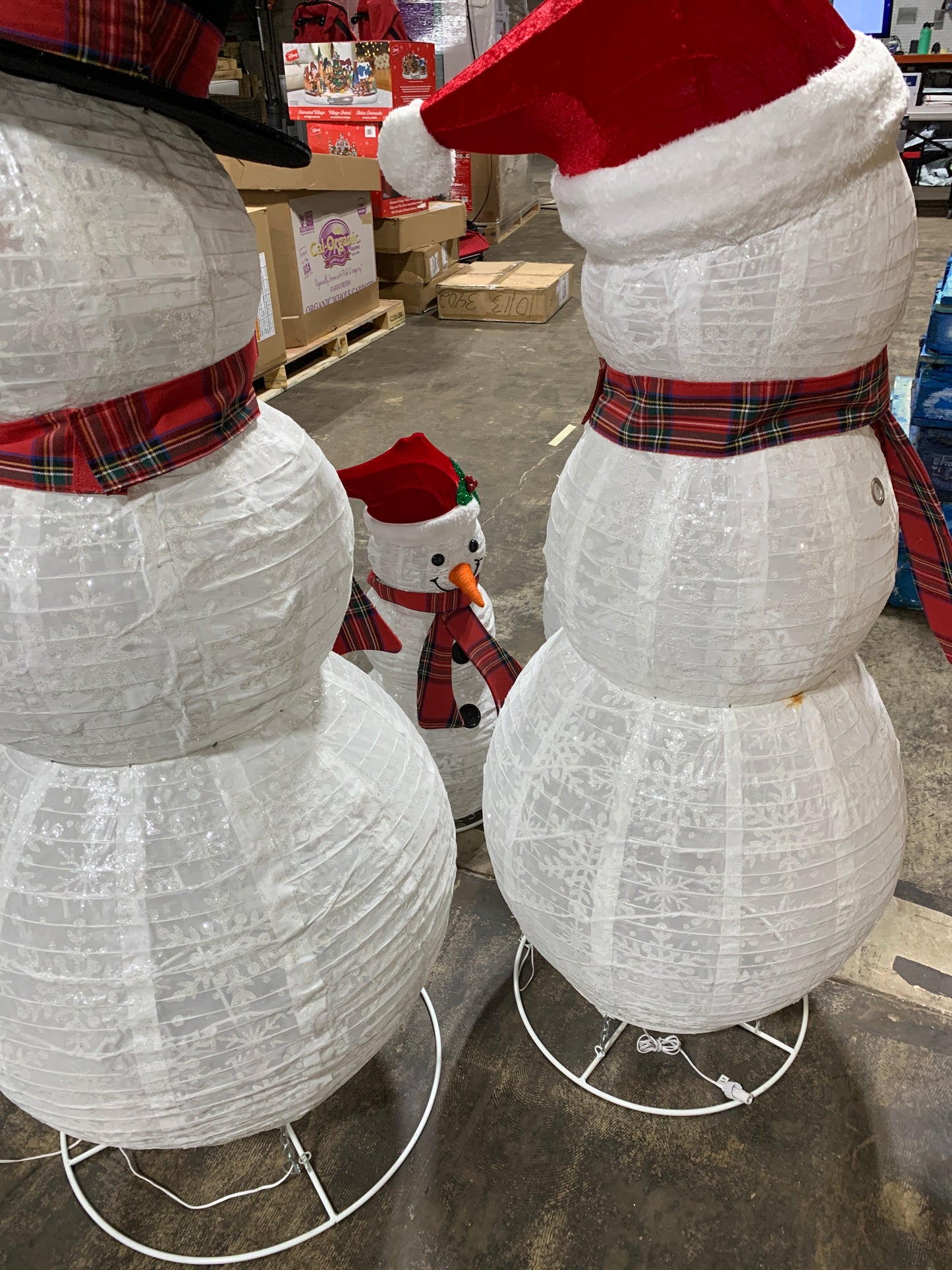 Used See Desc Kirkland Set of 4 Snowman Family