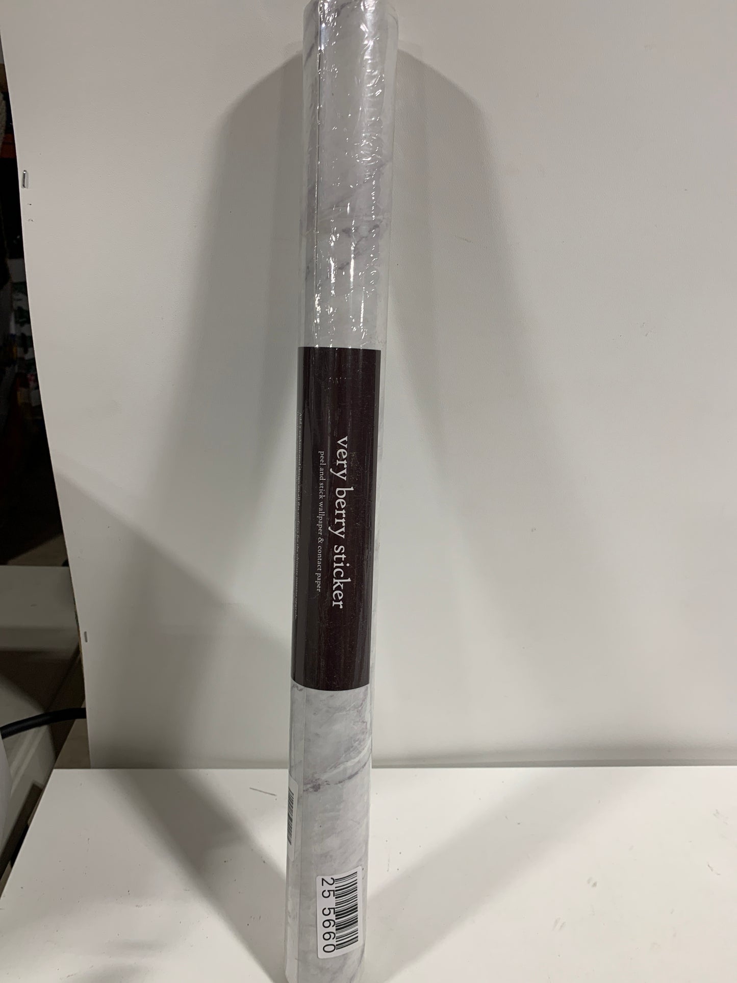 Very Berry Sticker Marble Peel and Stick Wallpaper (24" x 118", White Matte) Waterproof and Easy to Clean Self-Adhesive Film for Any Surfaces and Furnitures