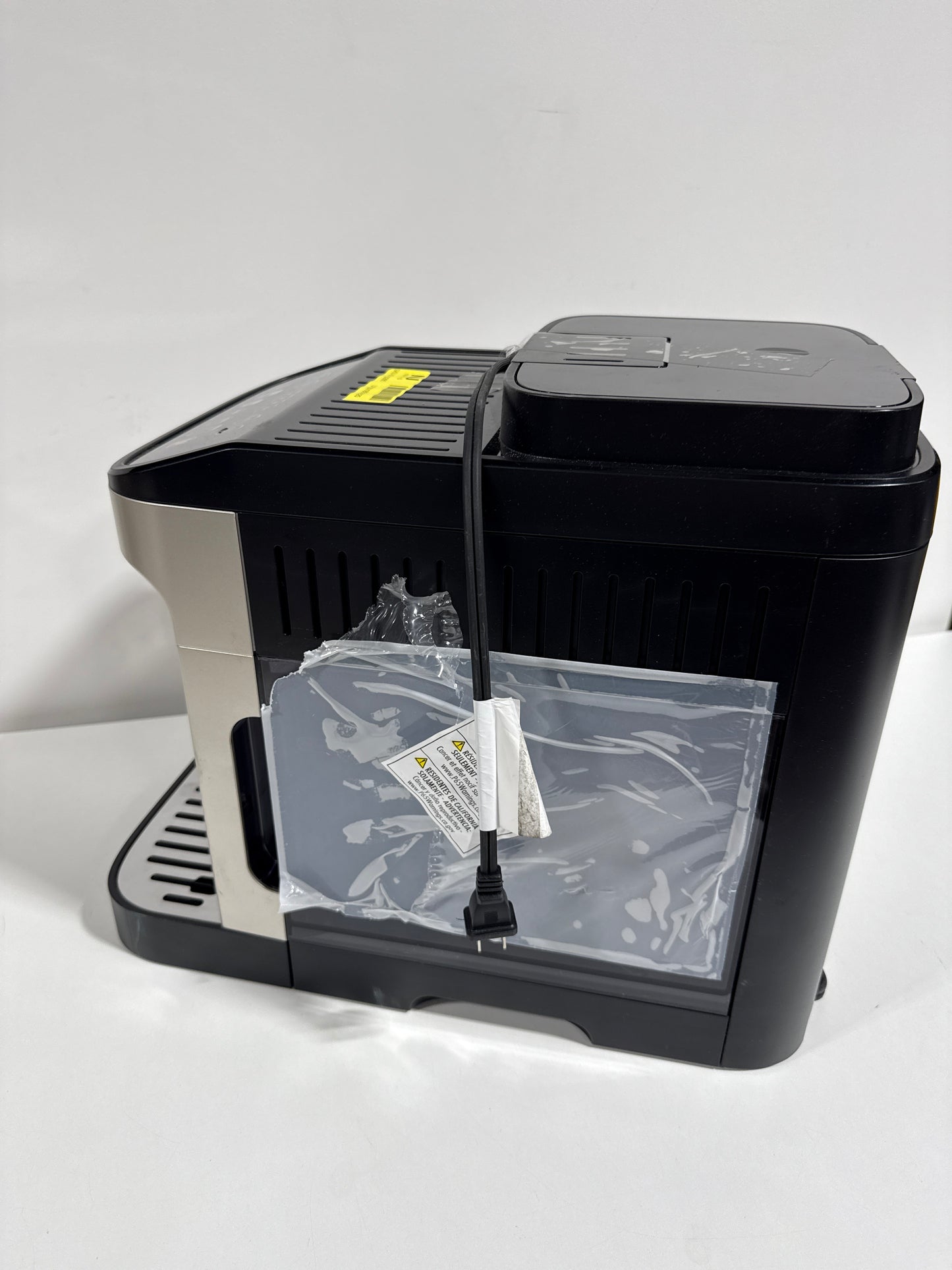 Scratch & Dent De'Longhi - Magnifica Evo Espresso Machine with Automatic Milk Frother for Hot and Iced Lattes, Coffee and More - Silver