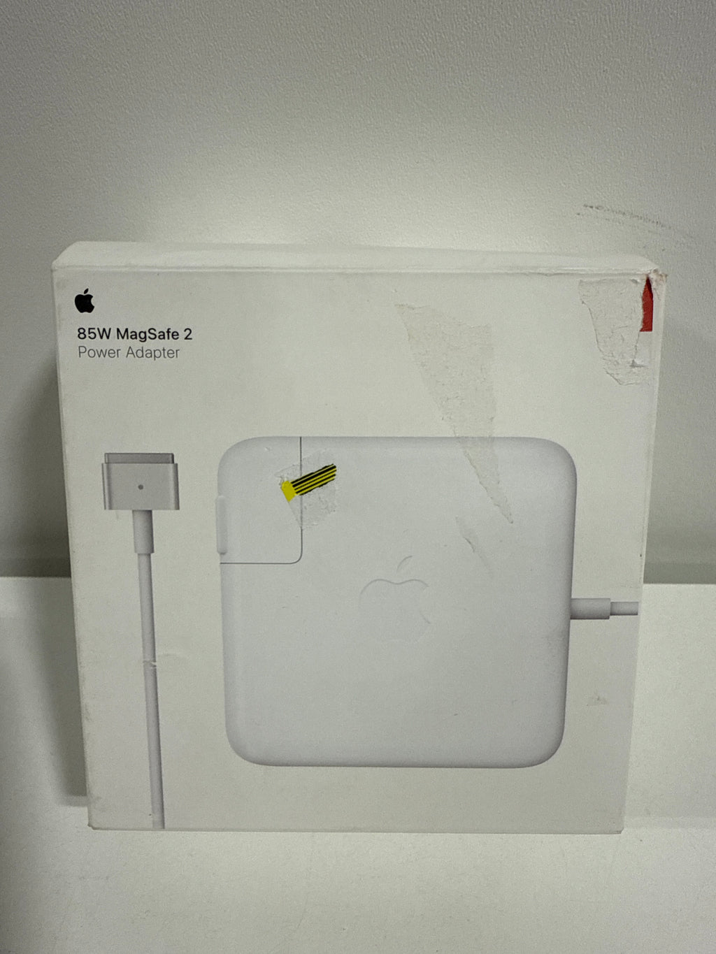 Apple - 85W MagSafe 2 Power Adapter with Magnetic DC Connector (for MacBook Pro with Retina Display) - White