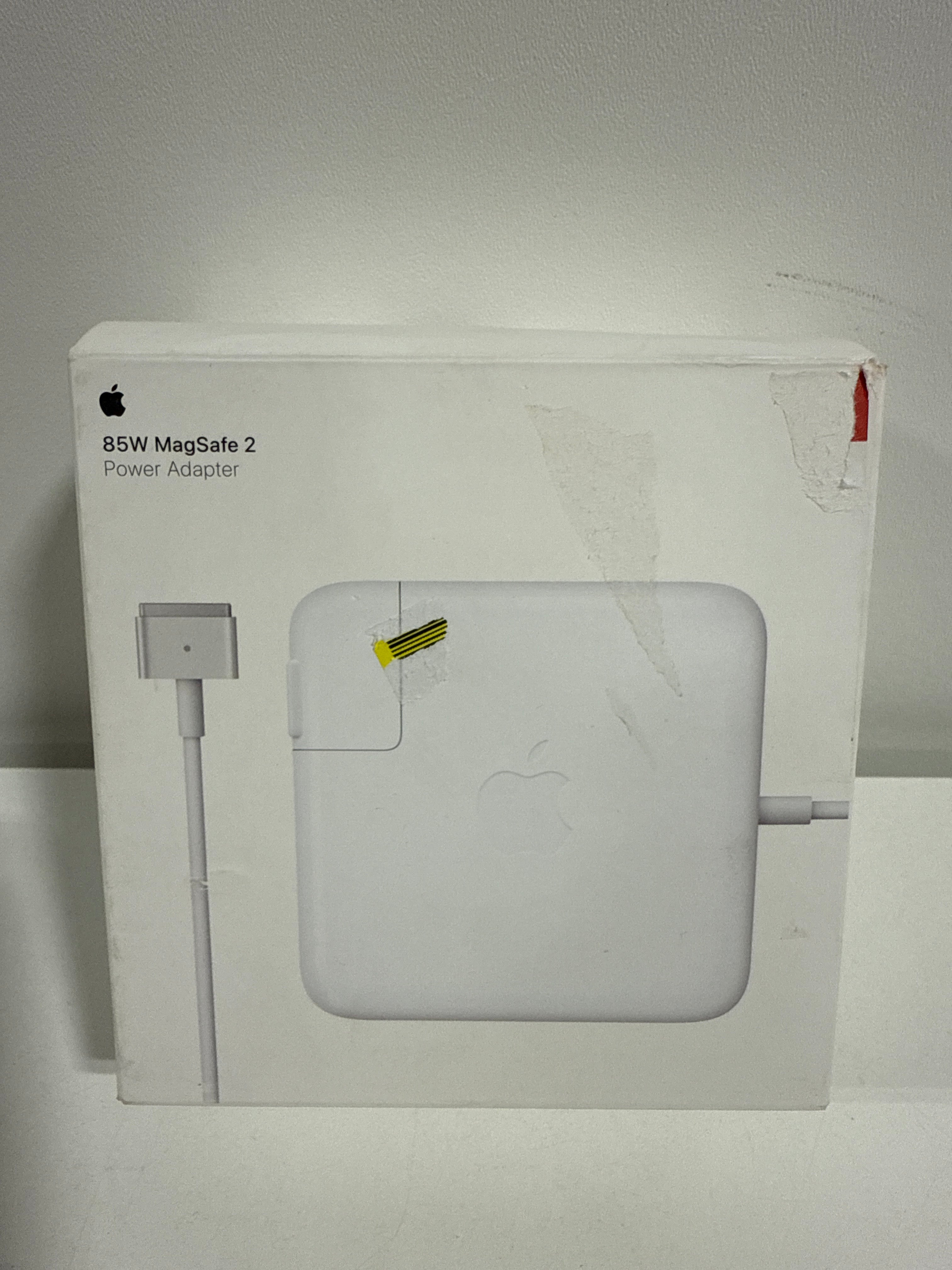 Apple - 85W MagSafe 2 Power Adapter with Magnetic DC Connector (for MacBook Pro with Retina Display) - White