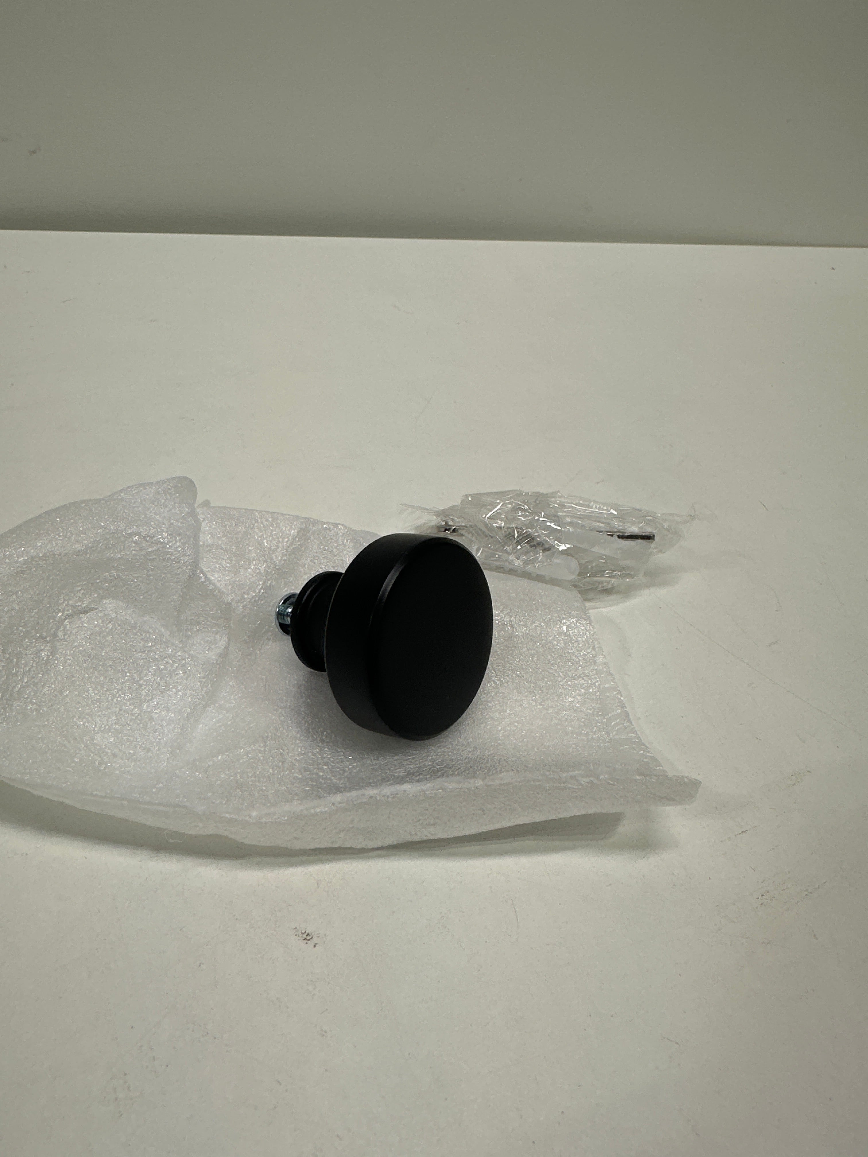 Baldwin 4411.Bin Bevel 1-1/2 Mushroom Cabinet Knob from the Estate Collection - Black - *Tools Hardware & Misc