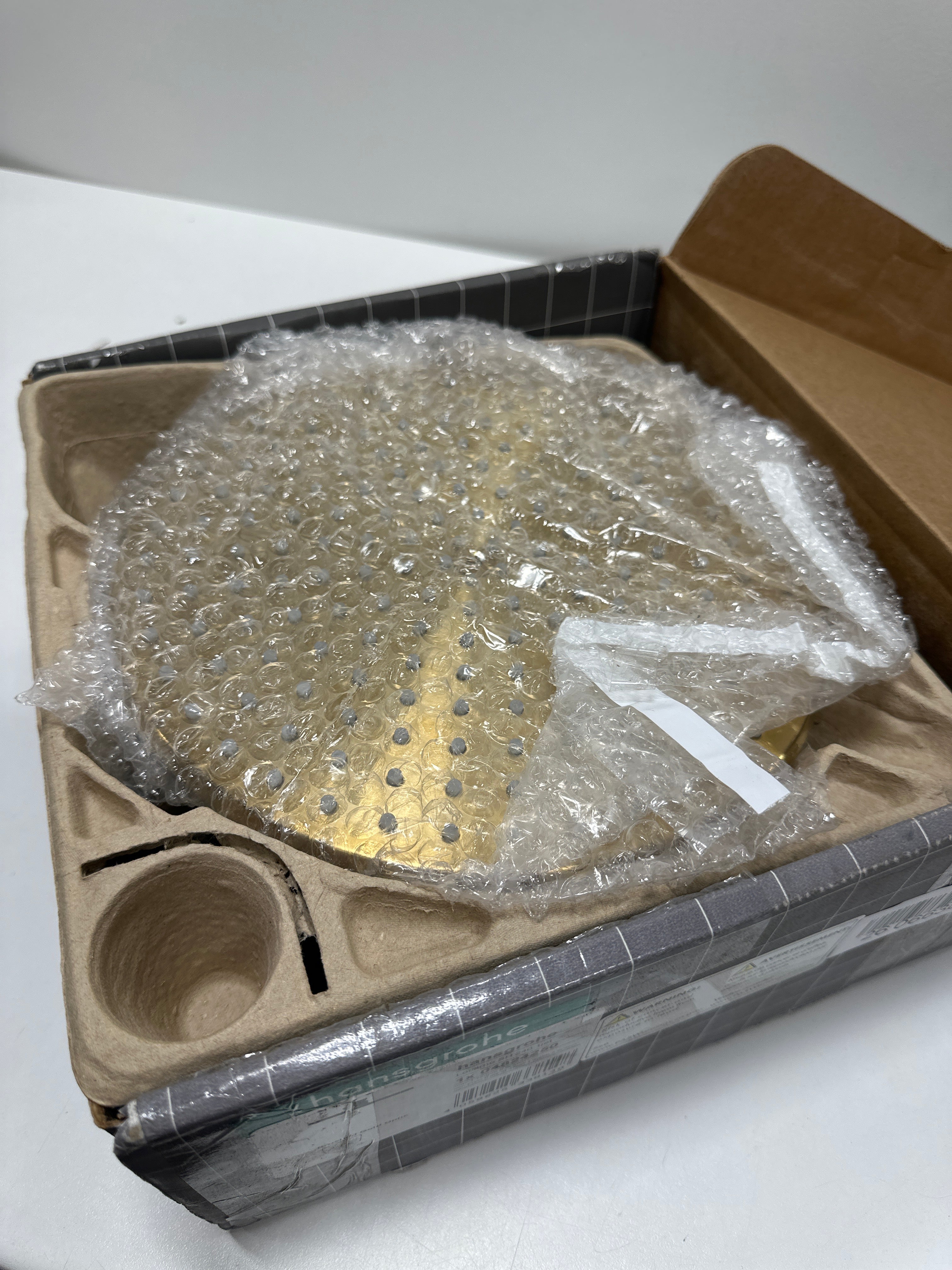hansgrohe Locarno Showerhead 1-Spray with Easy Clean Nozzles in Brushed Gold Optic, 1.75 GPM Flow Rate, 04824250