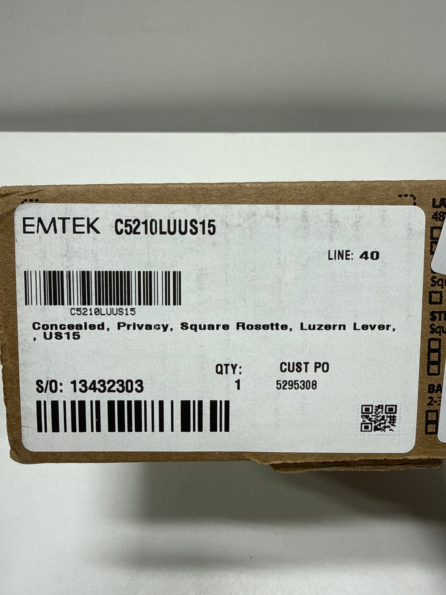 EMTEK Concealed Fastener Square Rosette Privacy Set with Matching Finish Luzern Lever - Choice of 7 Finishes - C5210LUUS15 - Satin Nickel (US15)
