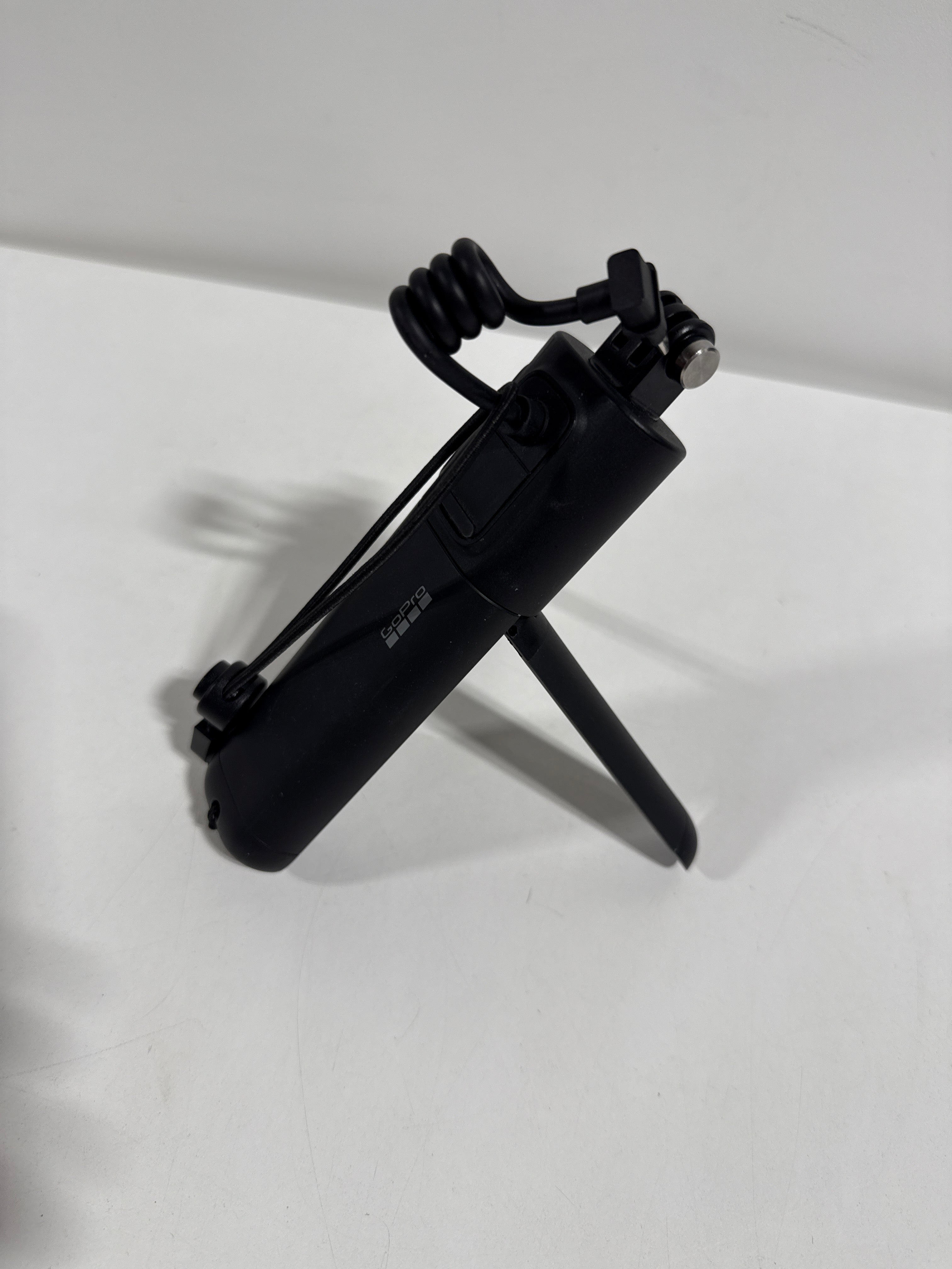GoPro - Volta External Battery Grip/Tripod/Remote for HERO13 Black/HERO12 Black/HERO11 Black/HERO10 Black/HERO9 Black - Black