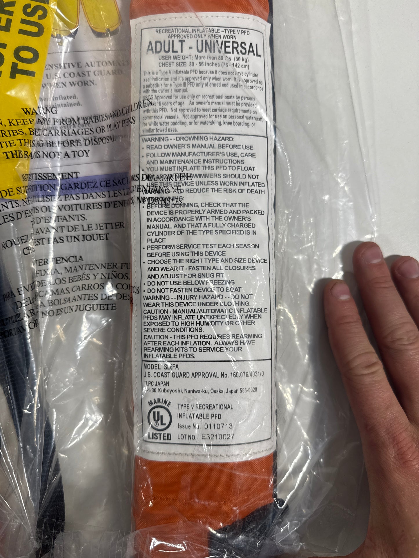 Saguaro 24 Gram Inflatable PFD – Automatic (Papaya/Black)