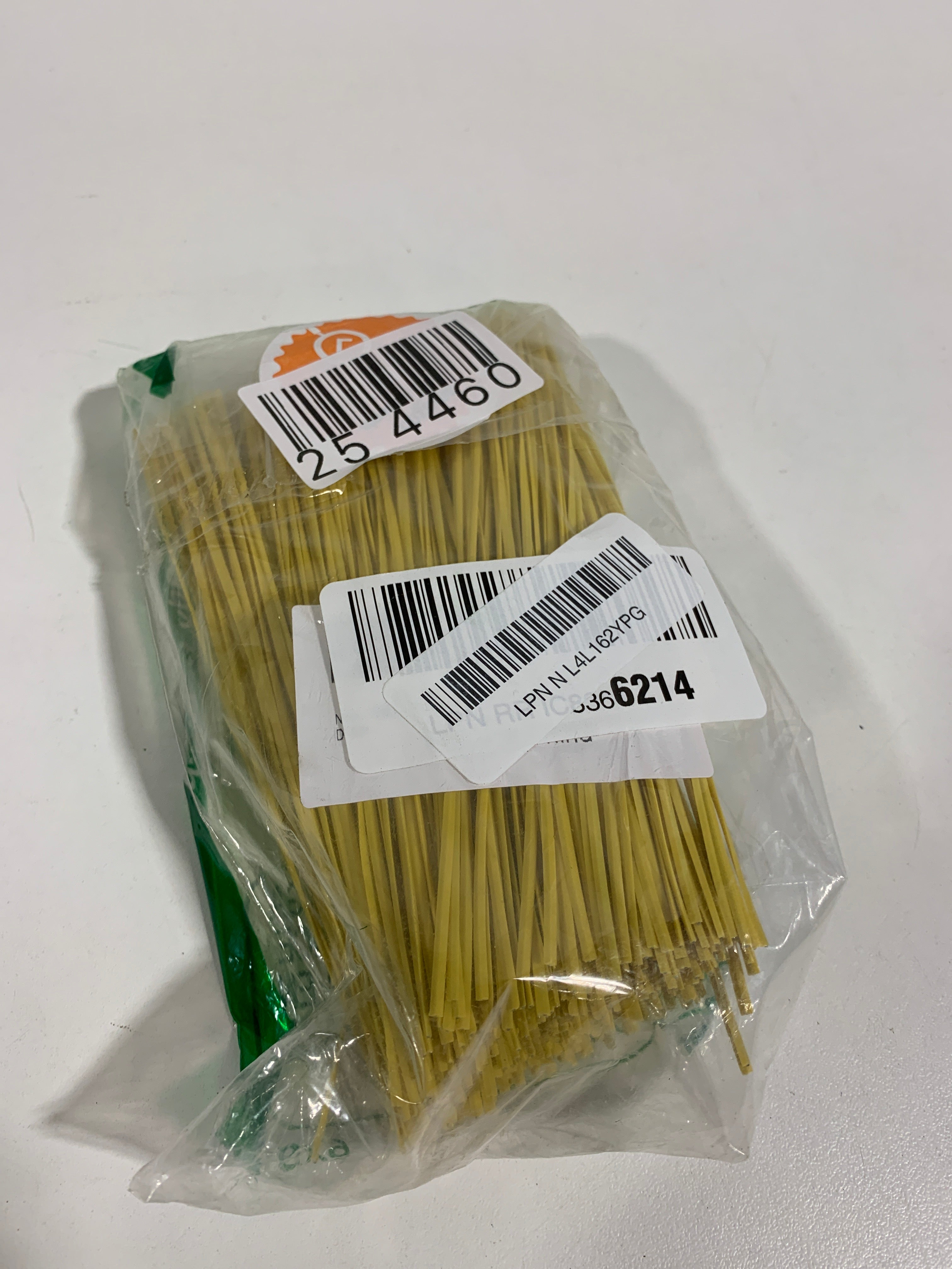 Yellow Plastic Twist Ties Bulk 6 Inch Reusable Twist Ties Garden Ties for Plants 500 Pcs Metallic Twist Ties for Bread