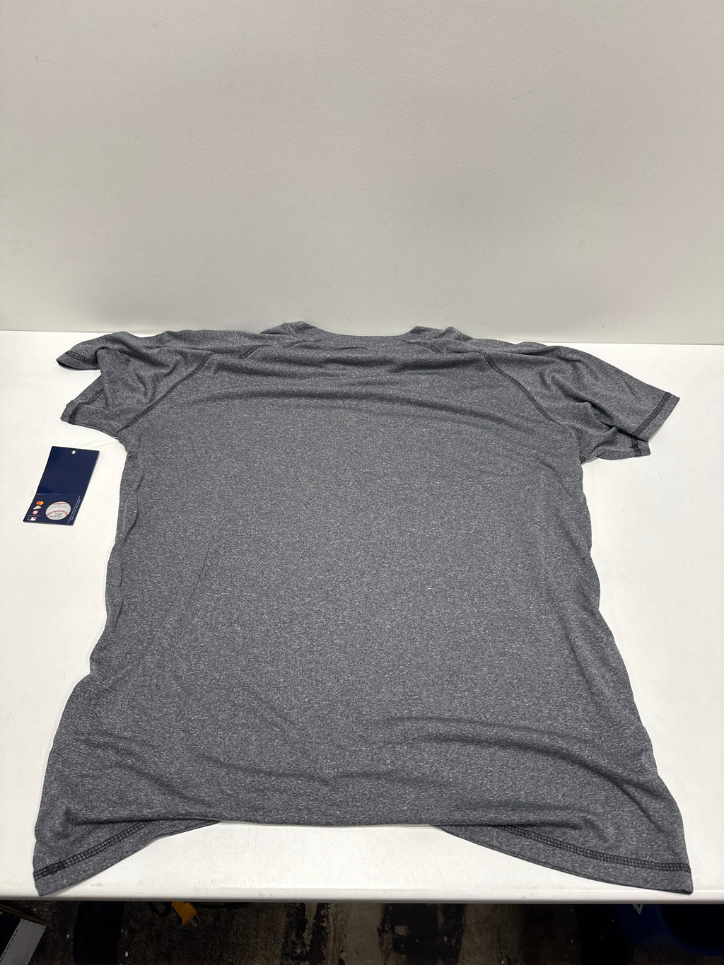 MLB San Francisco Giants Men's Poly T-Shirt - L
