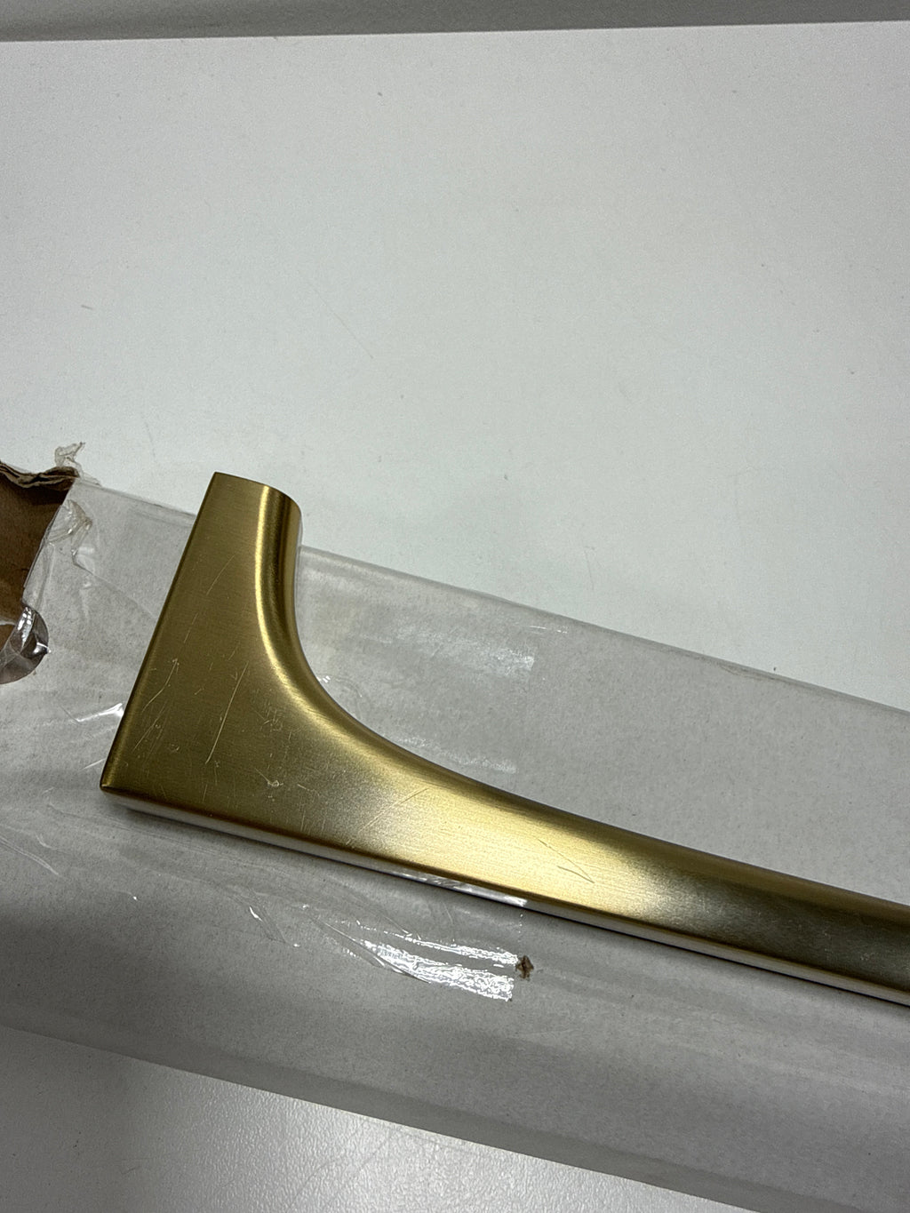 Scratch - Amerock BP37431 Merced 18 Inch Center to Center Bar Appliance Pull Golden Champagne