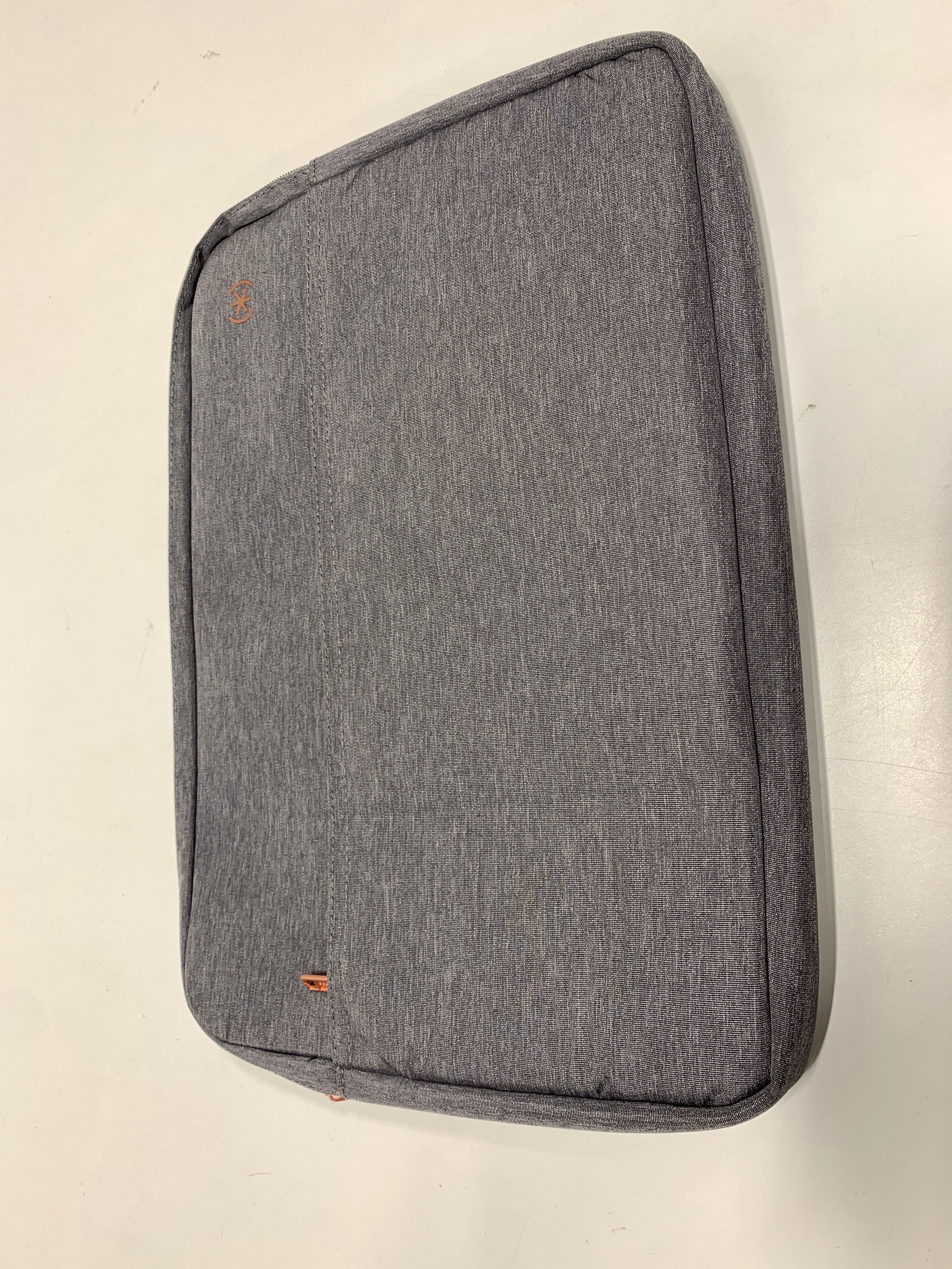 Transfer Pro-Pocket Universal 17/18-inch Laptop Sleeves - Cloudy Grey/Rose Gold