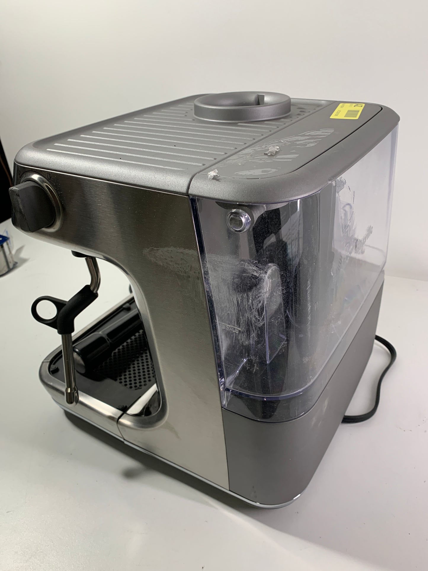 See Desc Breville - The Barista Pro with a ThermoJet heating system