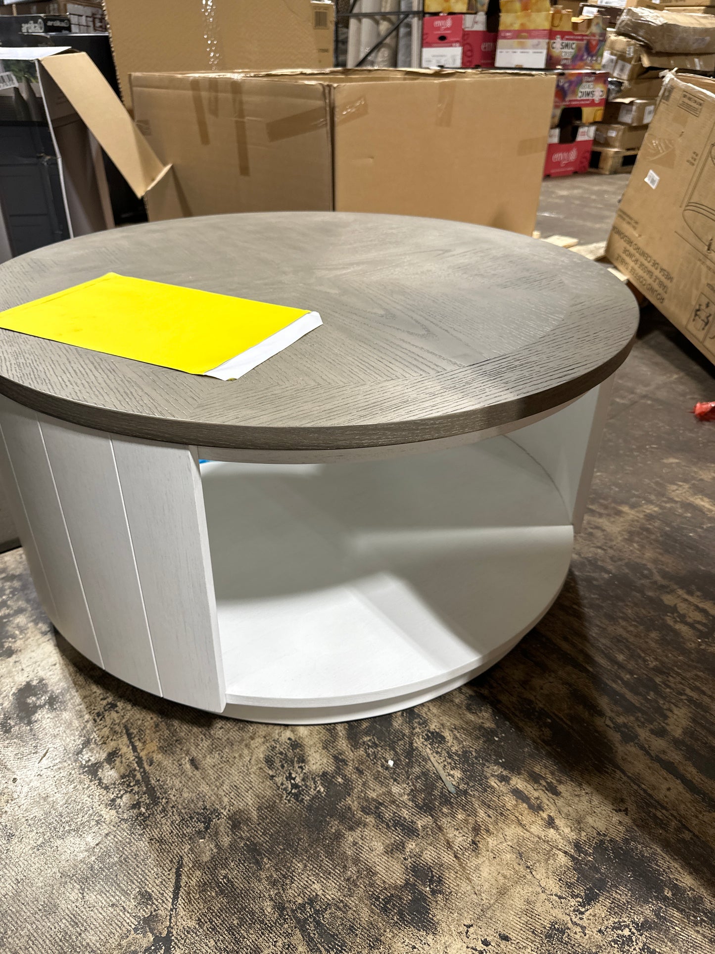 Damage Flexsteel Melody 35” Round Coffee Table