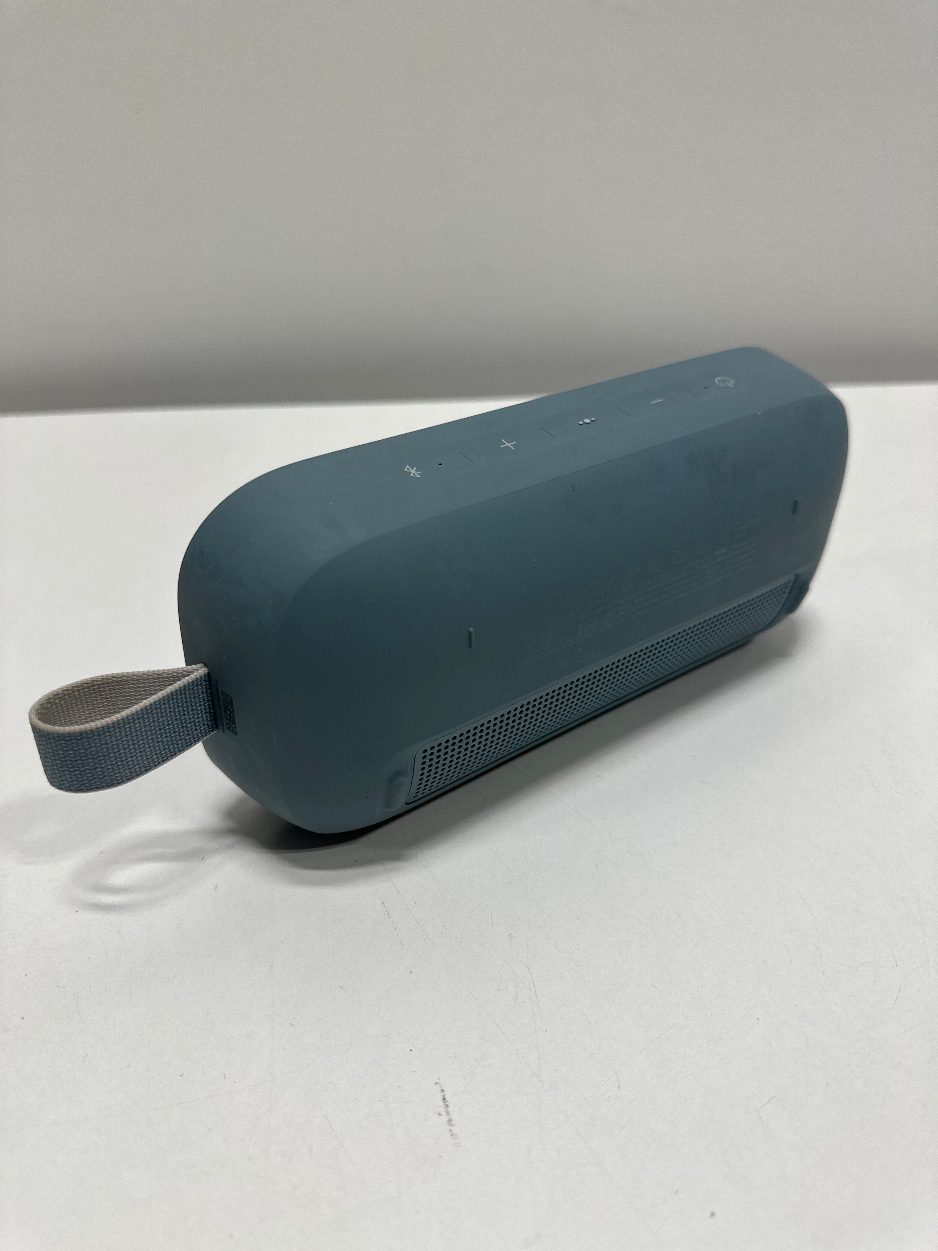 Used Bose SoundLink Flex Bluetooth Speaker, Portable Speaker with Microphone, Wireless Waterproof Speaker for Travel, Outdoor and Pool Use, Stone Blue