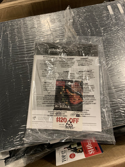 Charbroil - Performance Series 4-Burner Gas Grill w/ Side Burner - Stainless Steel