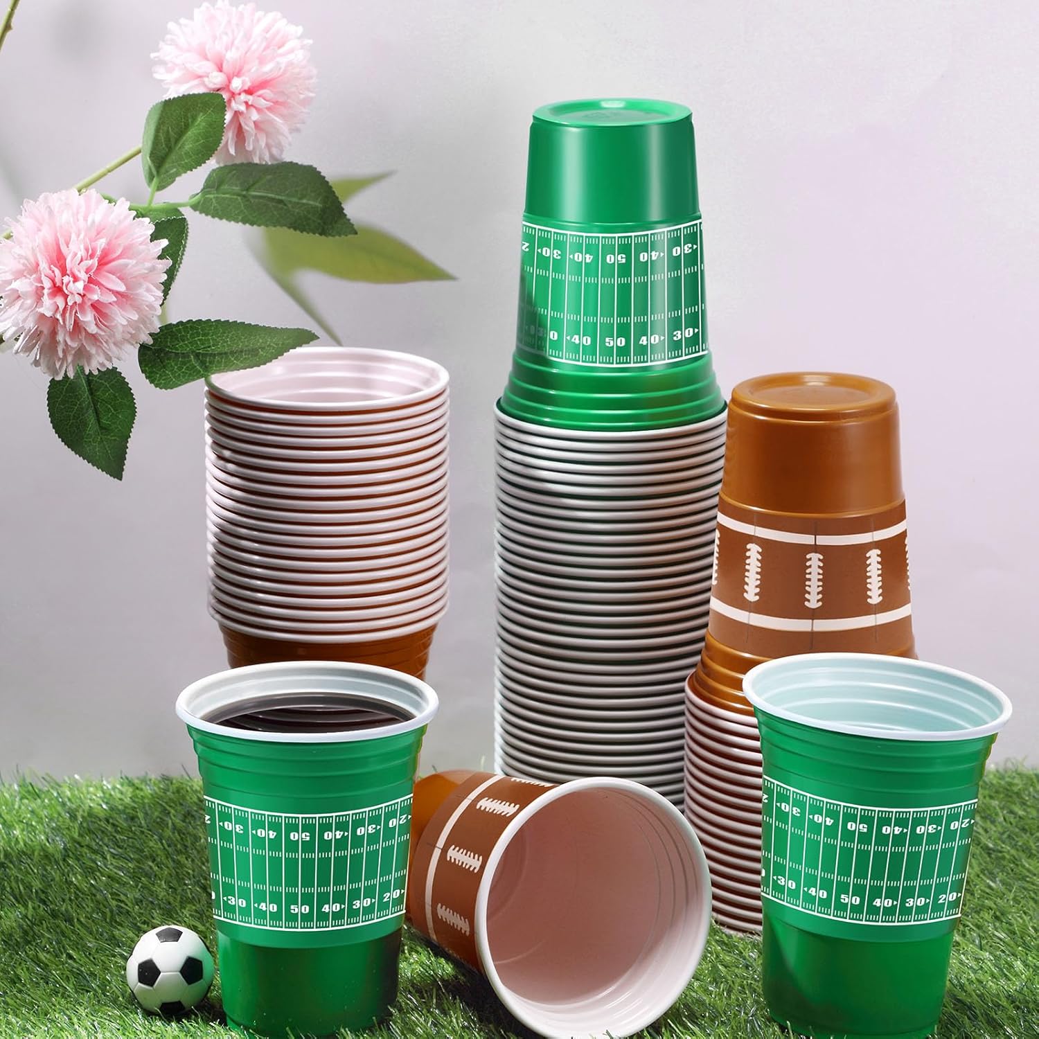 Zhehao 120 Pcs Football Theme Plastic Cups Bulk 16 oz Disposable Cups Tableware for Drinks Treats Sports Game Day