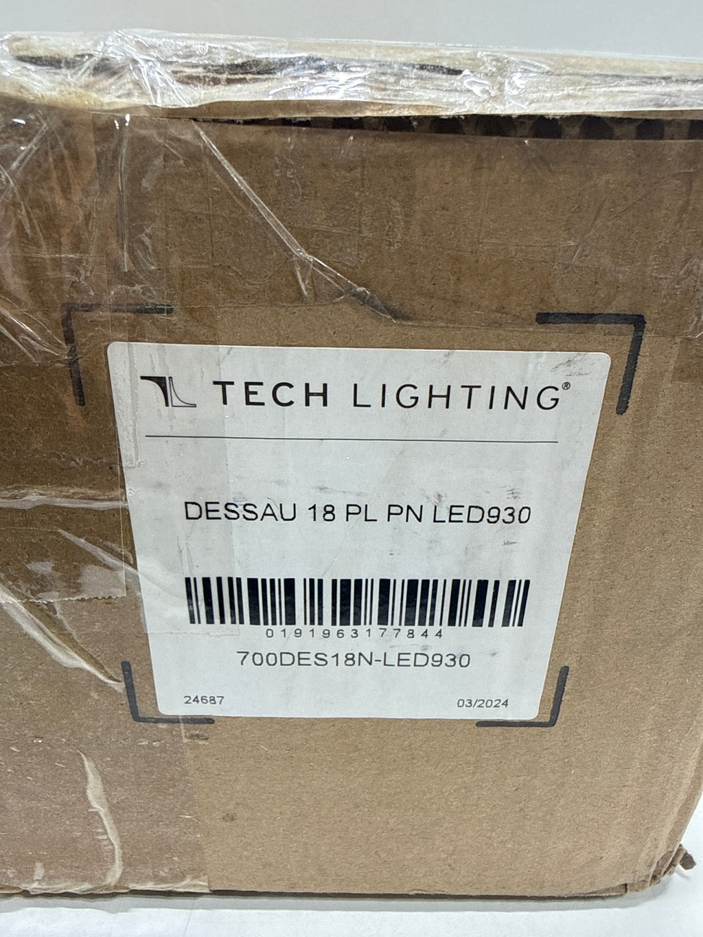Visual Comfort Dessau 9’’ Wide LED Picture Light Model: 700DES18N-LED930 - *Lighting & Electrical