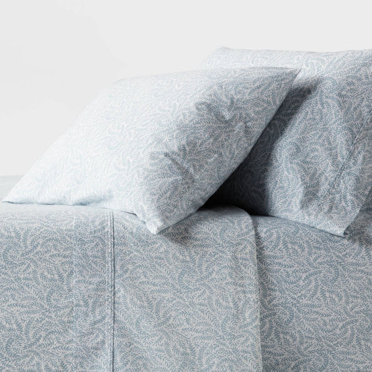 Queen 250 Thread Count Organic Percale Sheet Set Blue Floral - Threshold™: GOTS & OEKO-TEX Certified, Includes 4pc