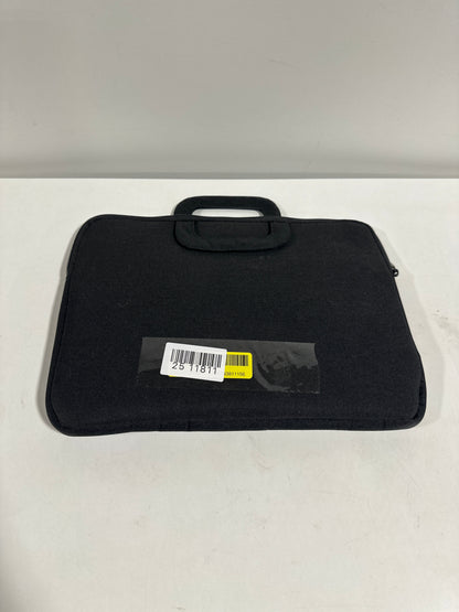 Speck - Transfer Pro Pocket Protective Sleeve with Handle Universal 13"-14" for MacBook Computers, Laptops and Tablets - Black/White