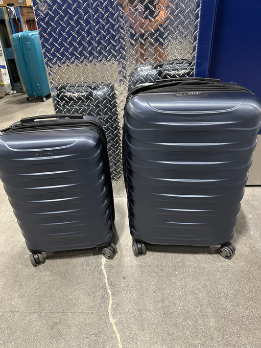 Used Ricardo 2-Piece Lightweaight Luggage Set - Blue