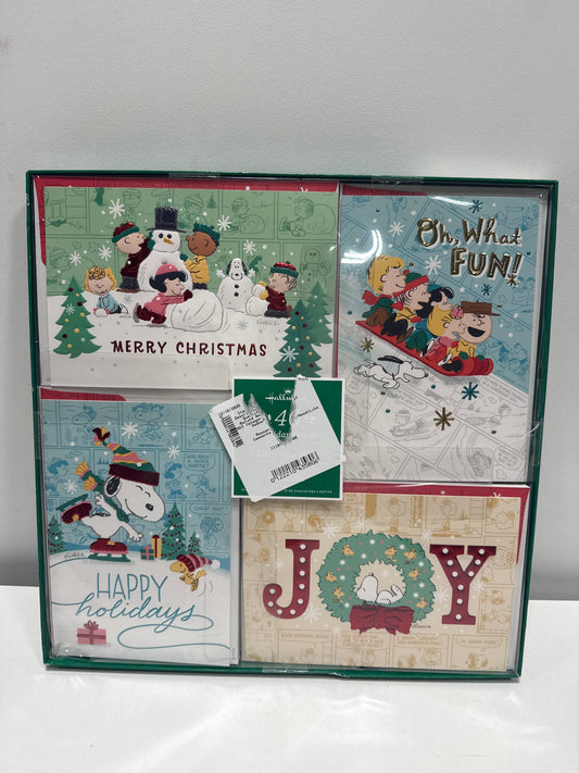 Hallmark Traditional Holiday Card Assortment, 40 Pack (Peanuts Icons)