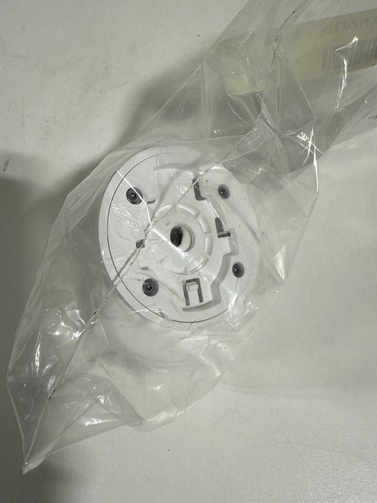 Used Arlo - Essential 1-Camera Outdoor Wireless HD Security Camera (2nd Generation)