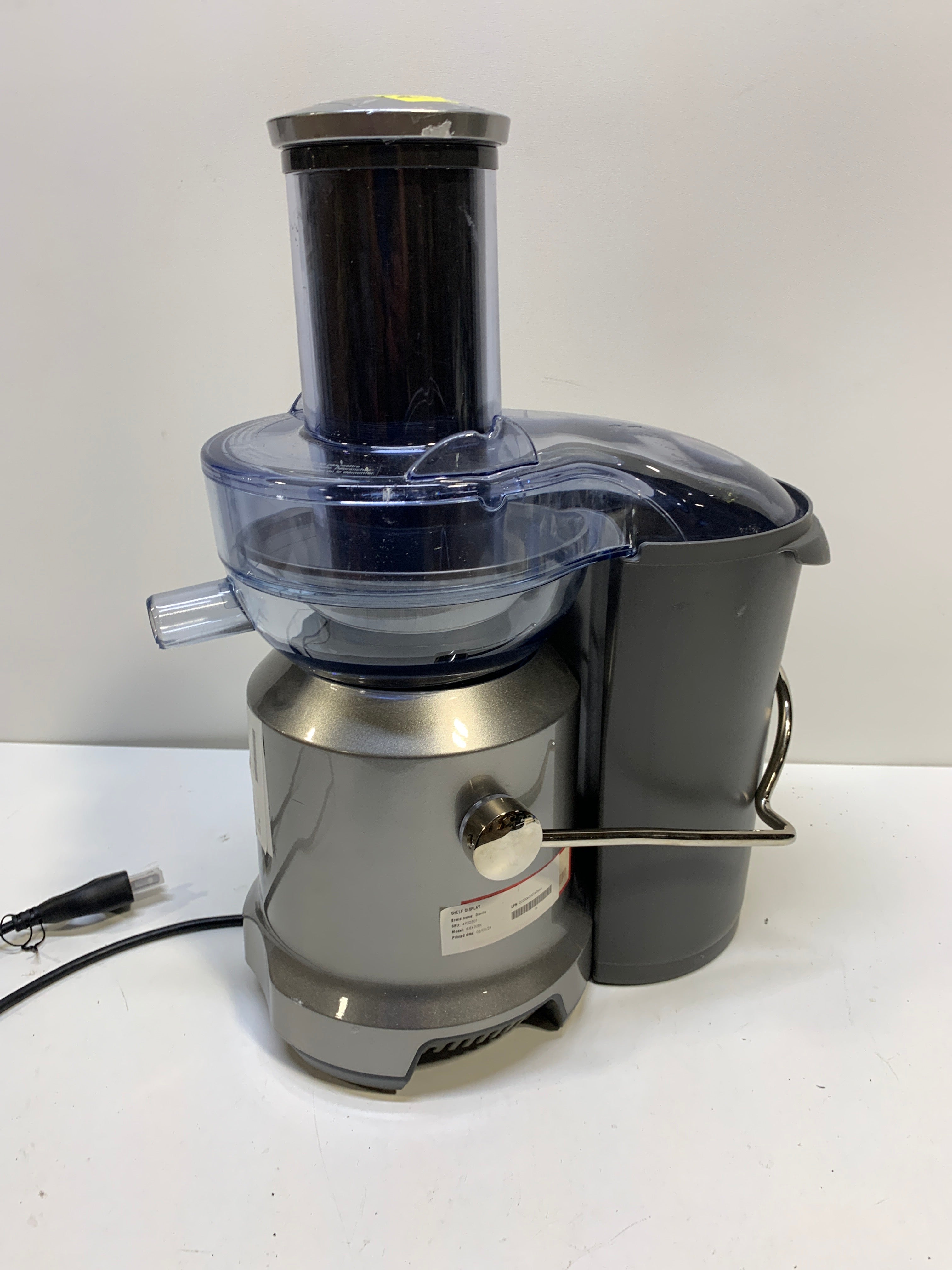 Scratch & Dent Breville the Juice Fountain Cold - *Kitchen Appliances