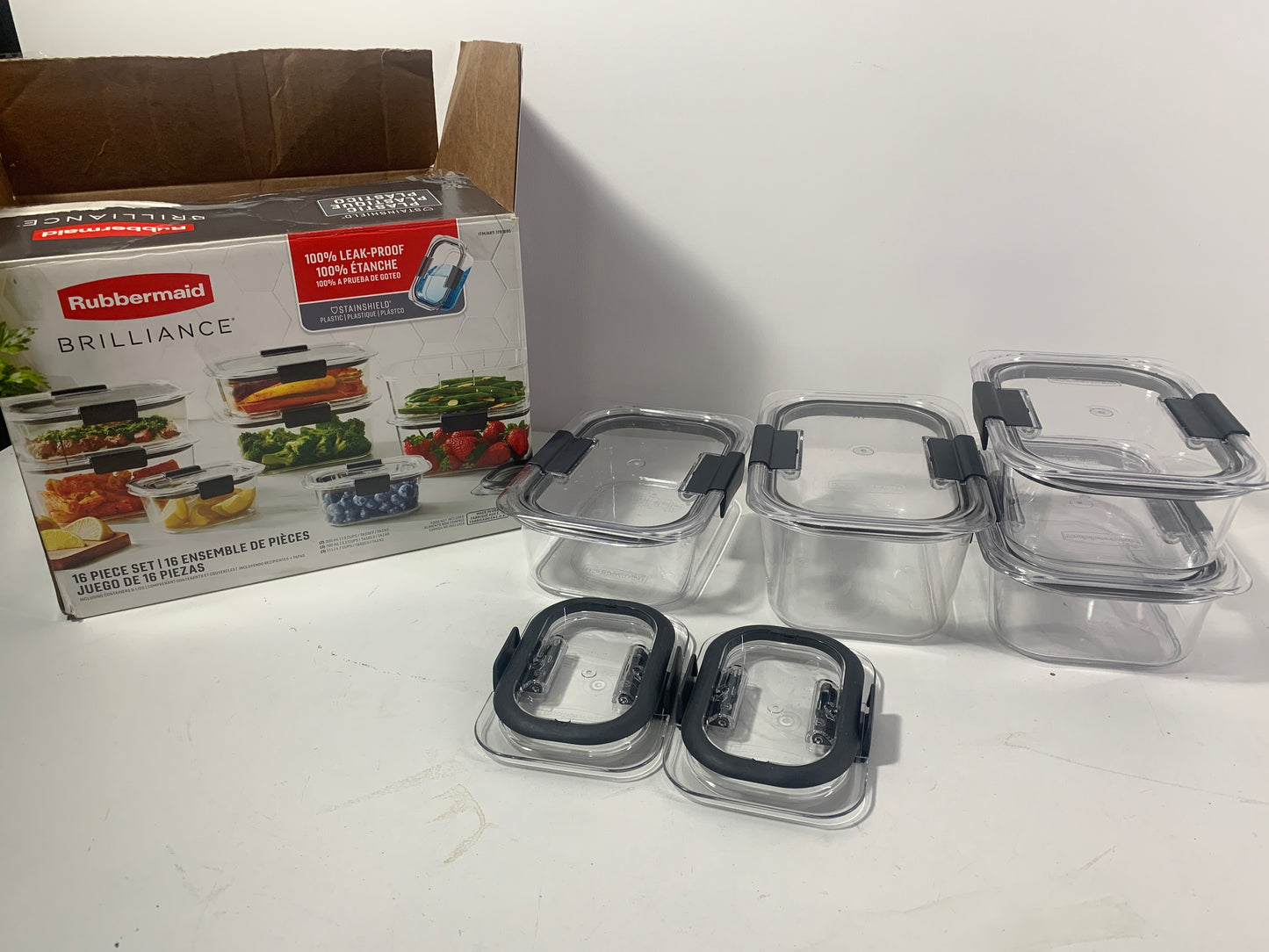 Used Rubbermaid Brilliance Plastic Food Storage Containers, Set of 8