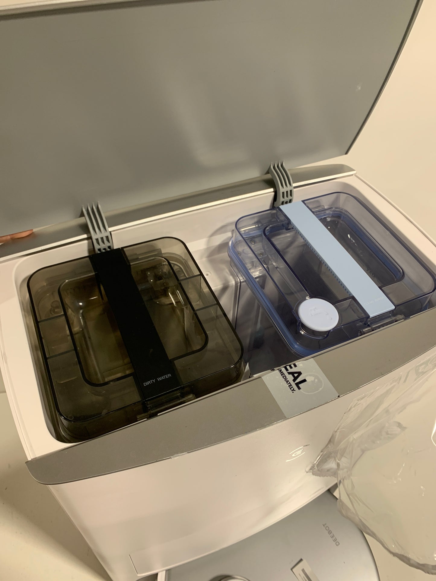 For Parts ECOVACS DEEBOT T20 Omni Robot Vacuum and Mop