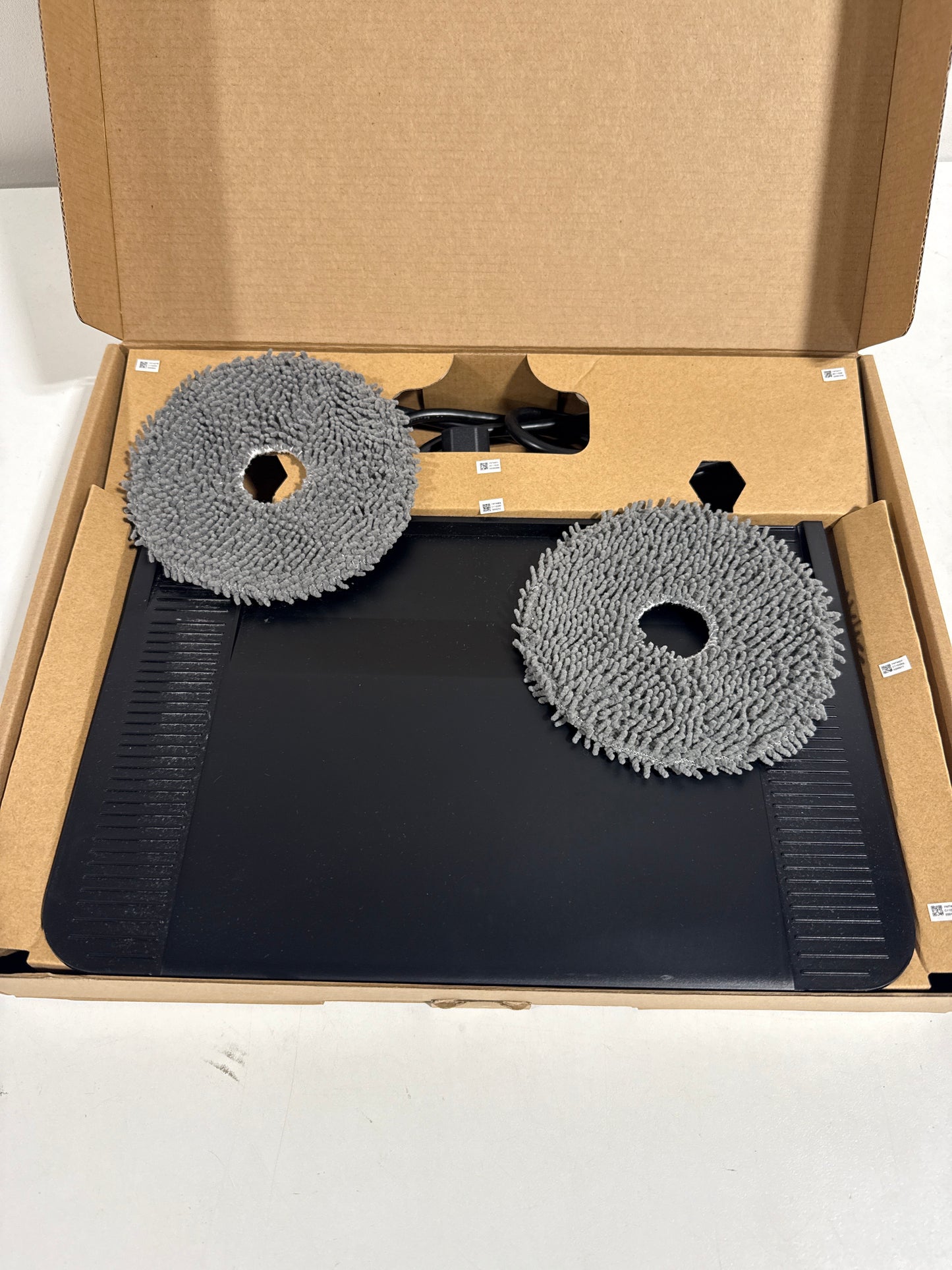 Used IRobot - Roomba 505 Combo Vacuum & Mop + AutoWash Dock