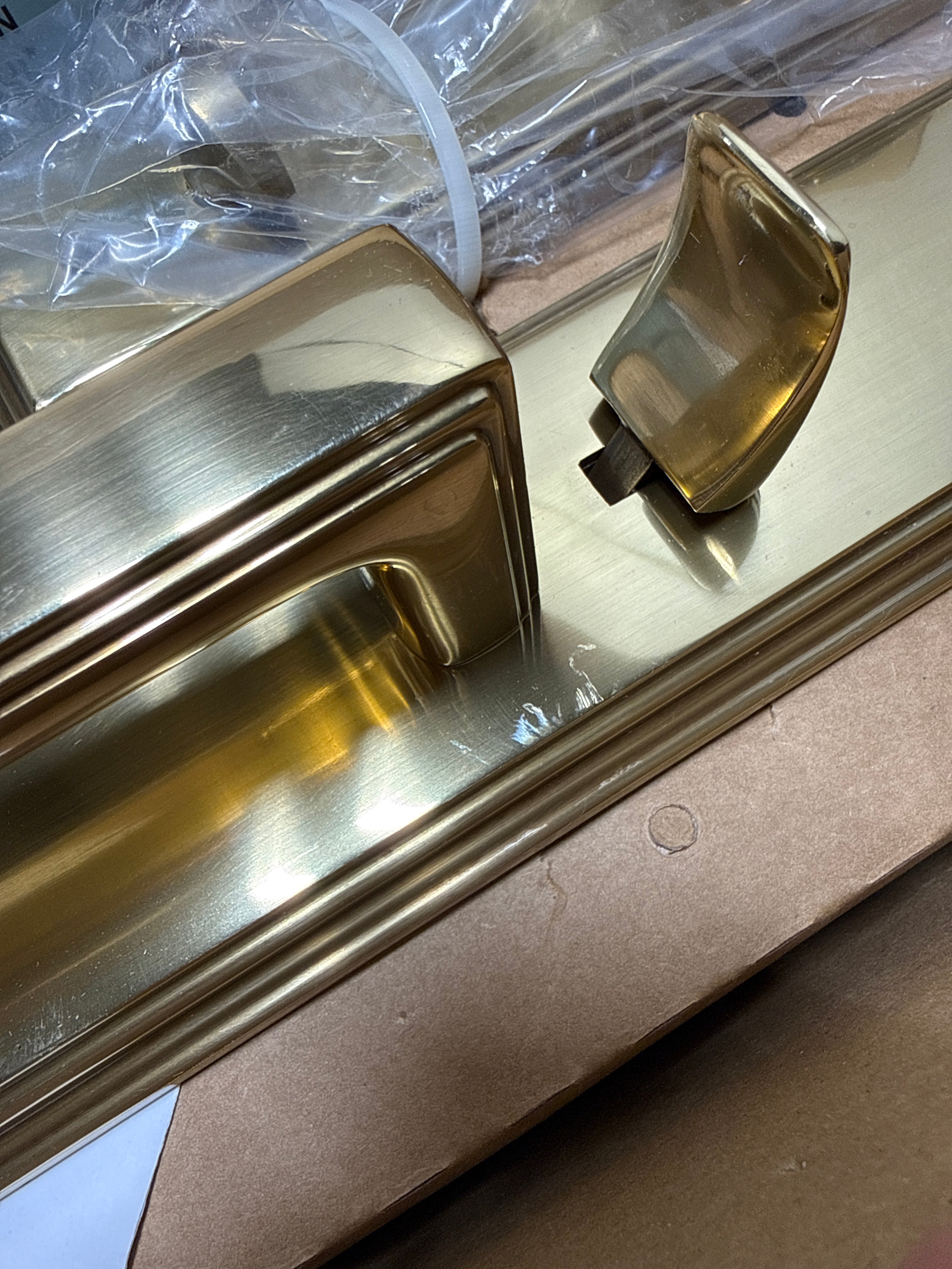 Scratch  Emtek Melrose Full Plate Single Cylinder Keyed Entry Handleset with Norwich Interior Knob Model: 4212NWUS7