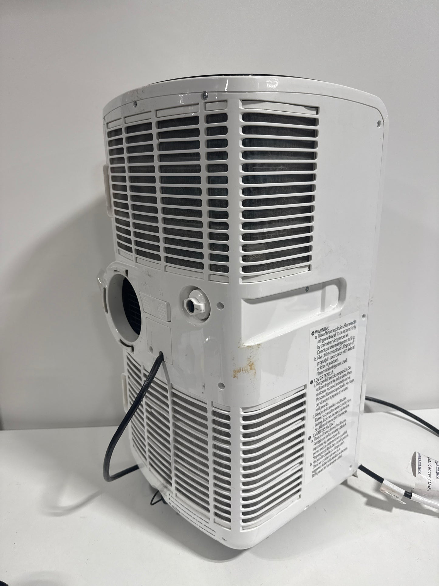 Used Honeywell - Portable Air Conditioner with Dehumidifier and Fan Rooms Up To 450 Sq. Ft - White/Black