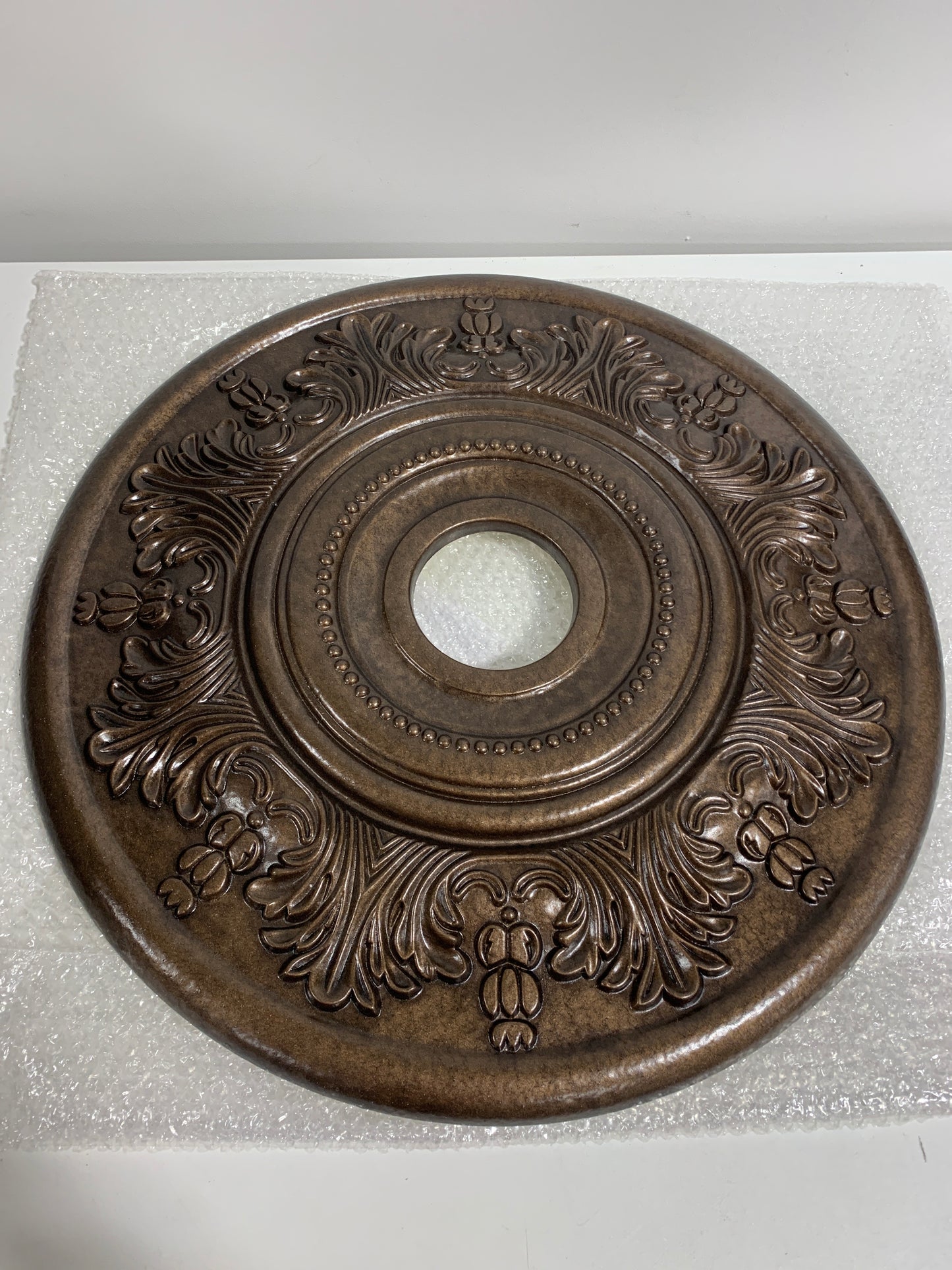 Ekena Millwork CM20VIRZS Vienna Ceiling Medallion, Rubbed Bronze