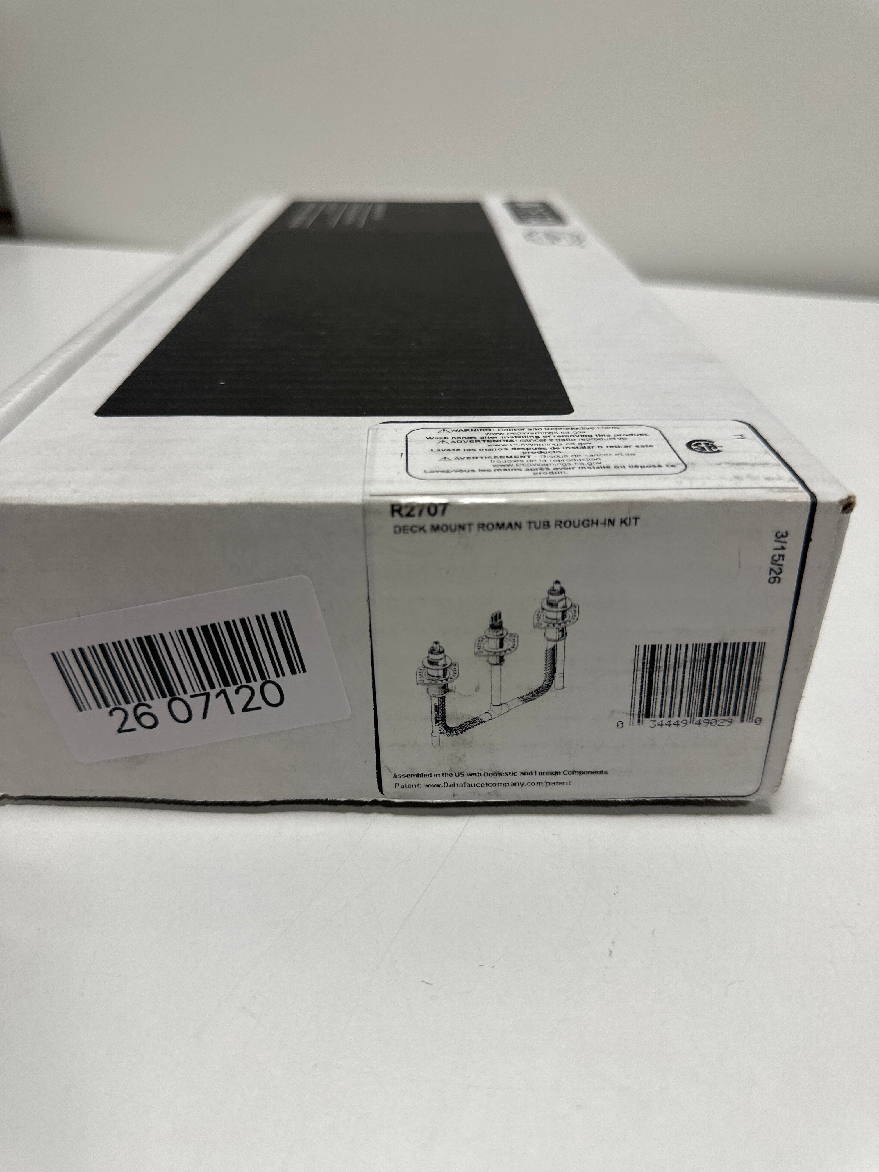 Delta:R2707 Two Handle Flexible Mount