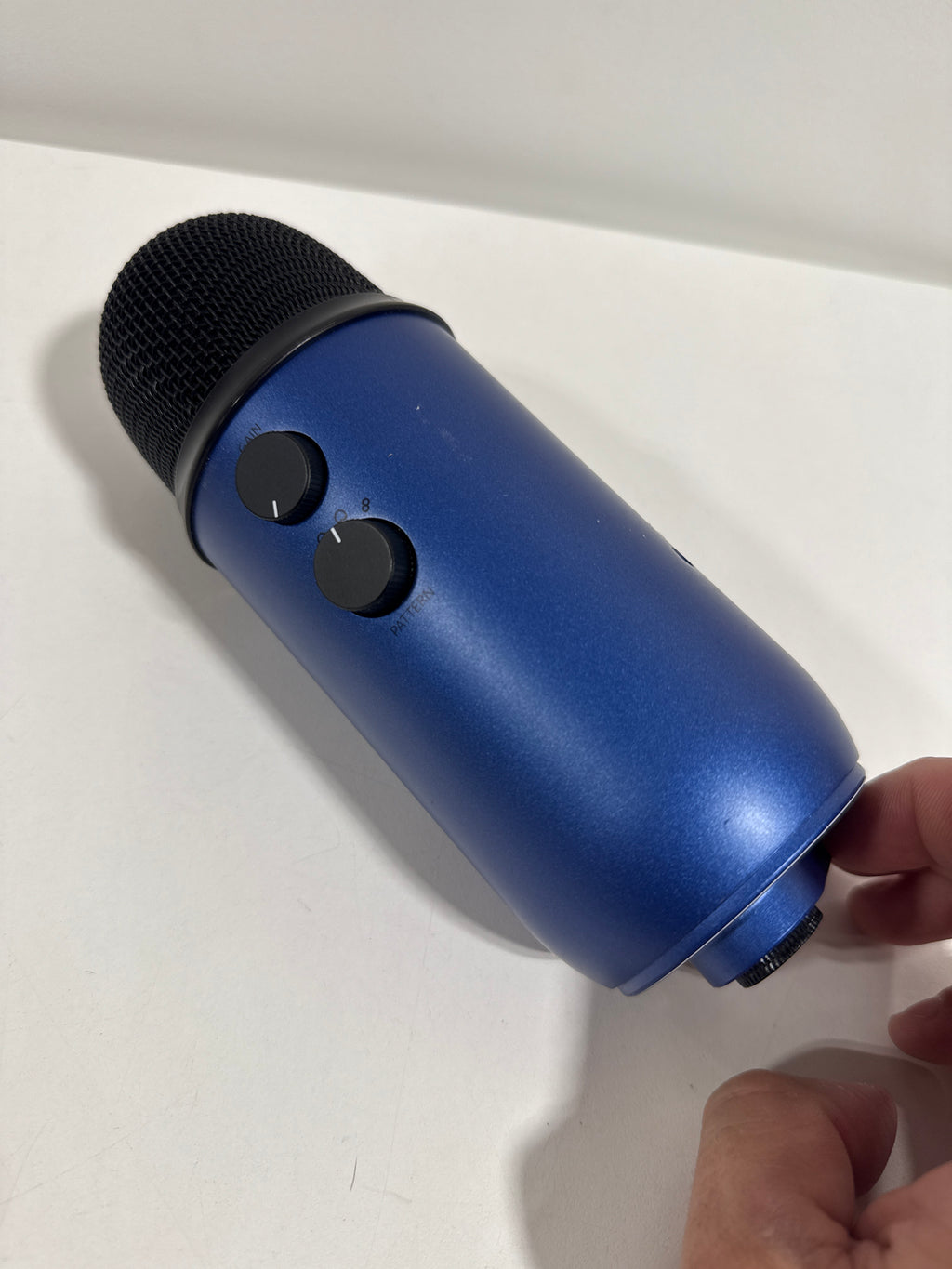 For Parts Blue Microphones - Blue Yeti Professional Multi-Pattern Midnight Blue - *Cameras Camcorders & Drones
