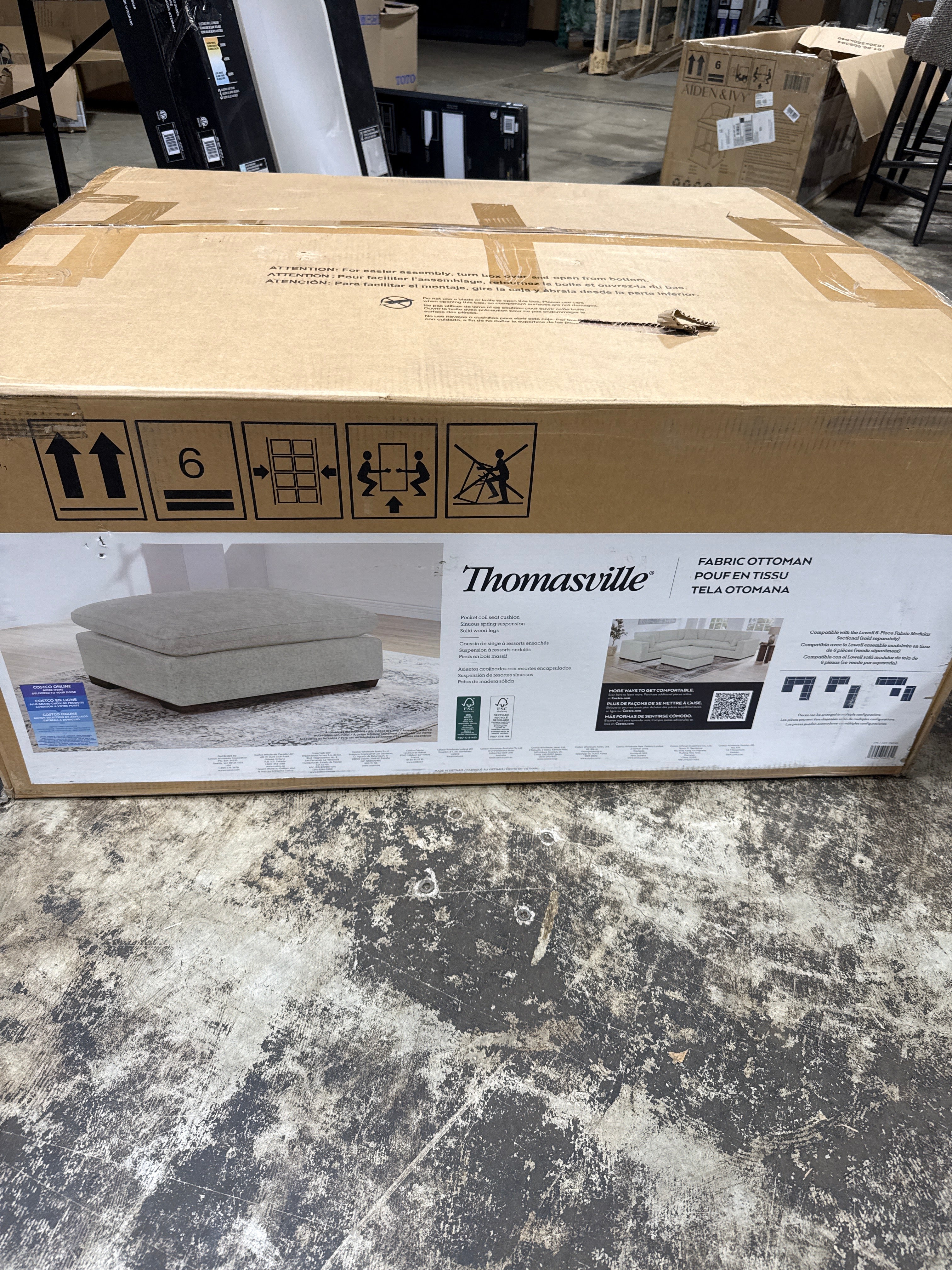 Thomasville Lowell Fabric Ottoman
