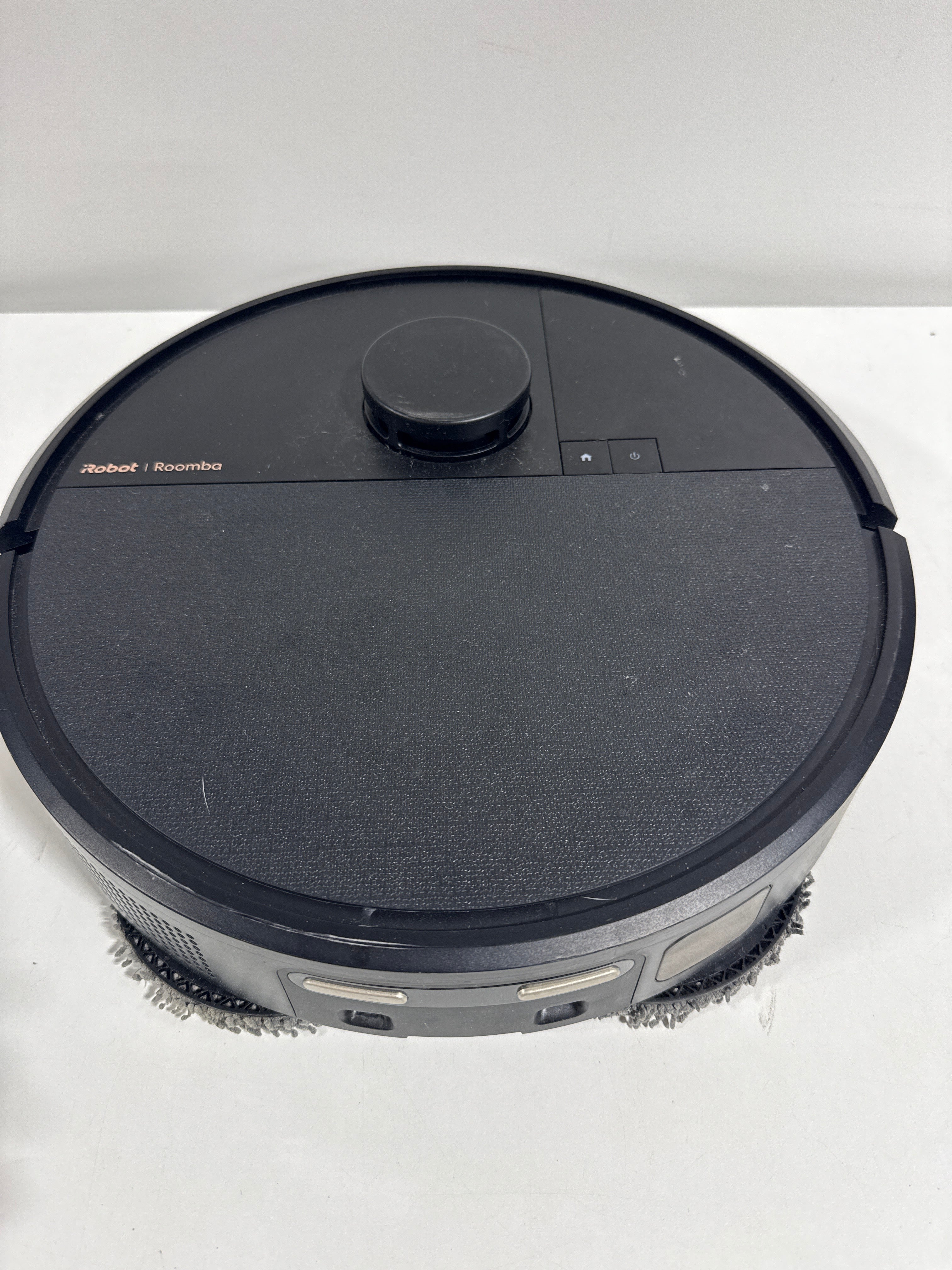 Used IRobot - Roomba 505 Combo Vacuum & Mop + AutoWash Dock - *Vacuums & Carpet Cleaners