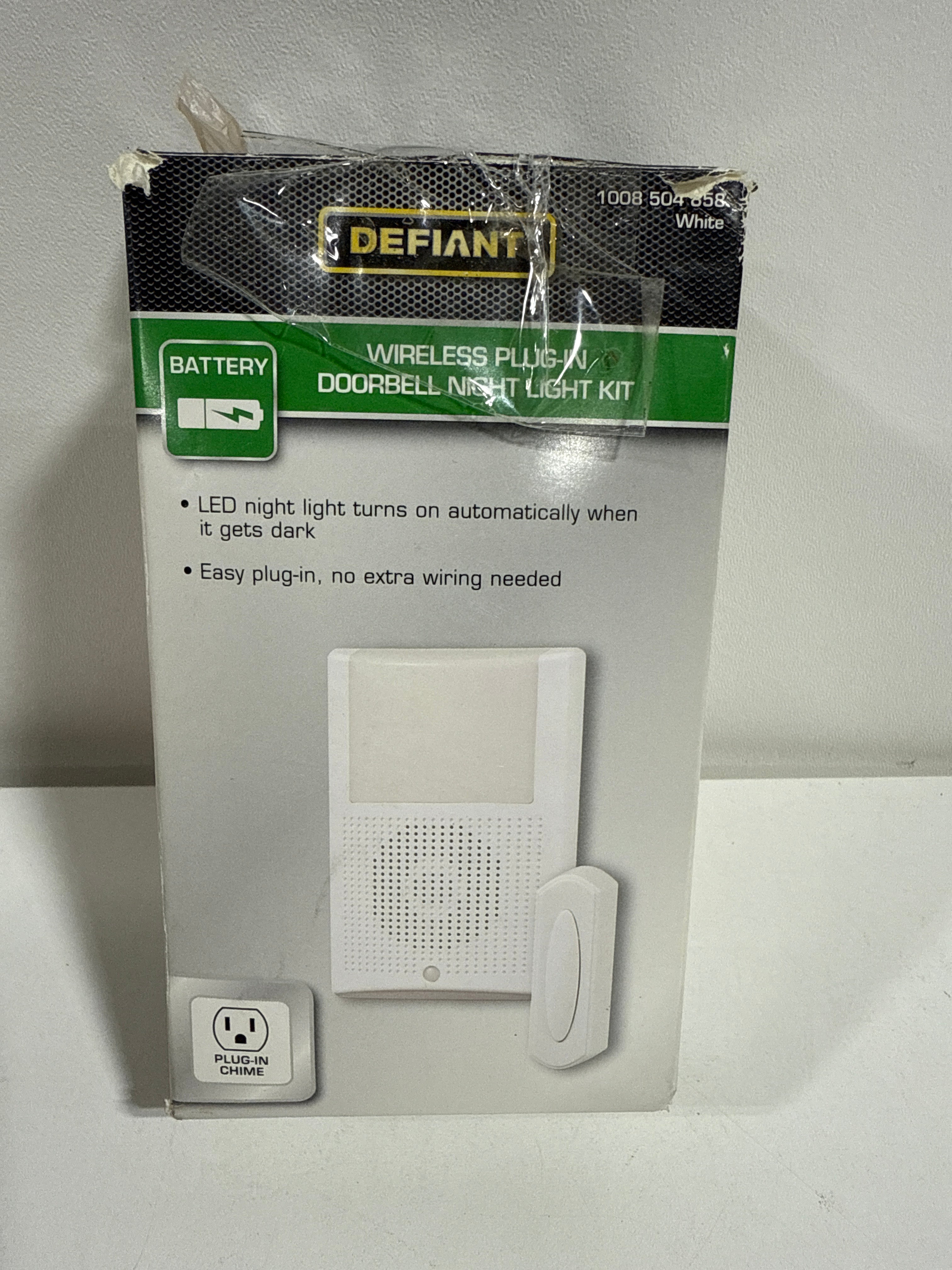 Defiant Wireless Plug-in Doorbell Kit and Wireless Push Button White - *Tools Hardware & Misc