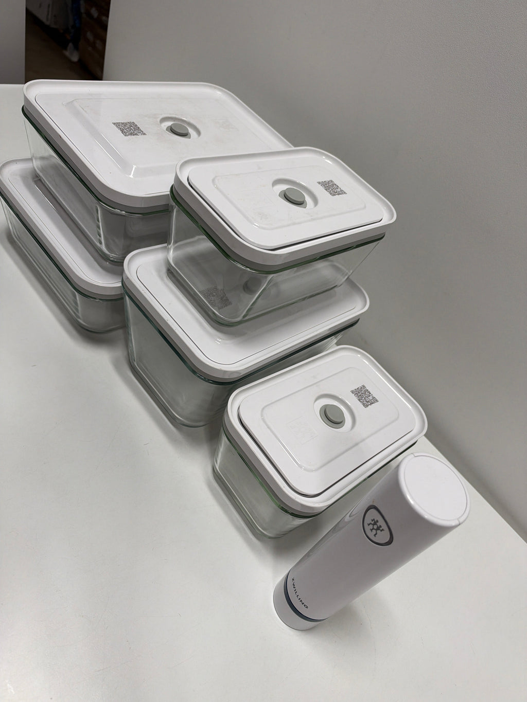Used Zwilling Fresh & Save Glass Starter 11 Piece Set
