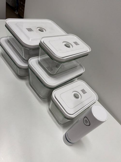 Used Zwilling Fresh & Save Glass Starter 11 Piece Set