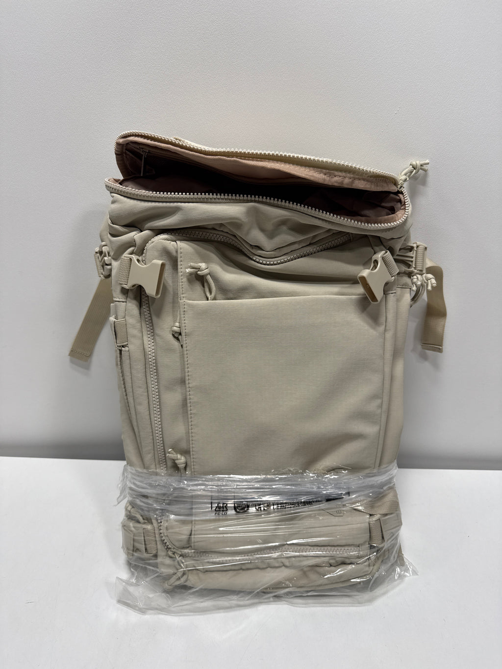 Bagsmart 38L Blast Backpack with 4-piece Compression Packing Cubes