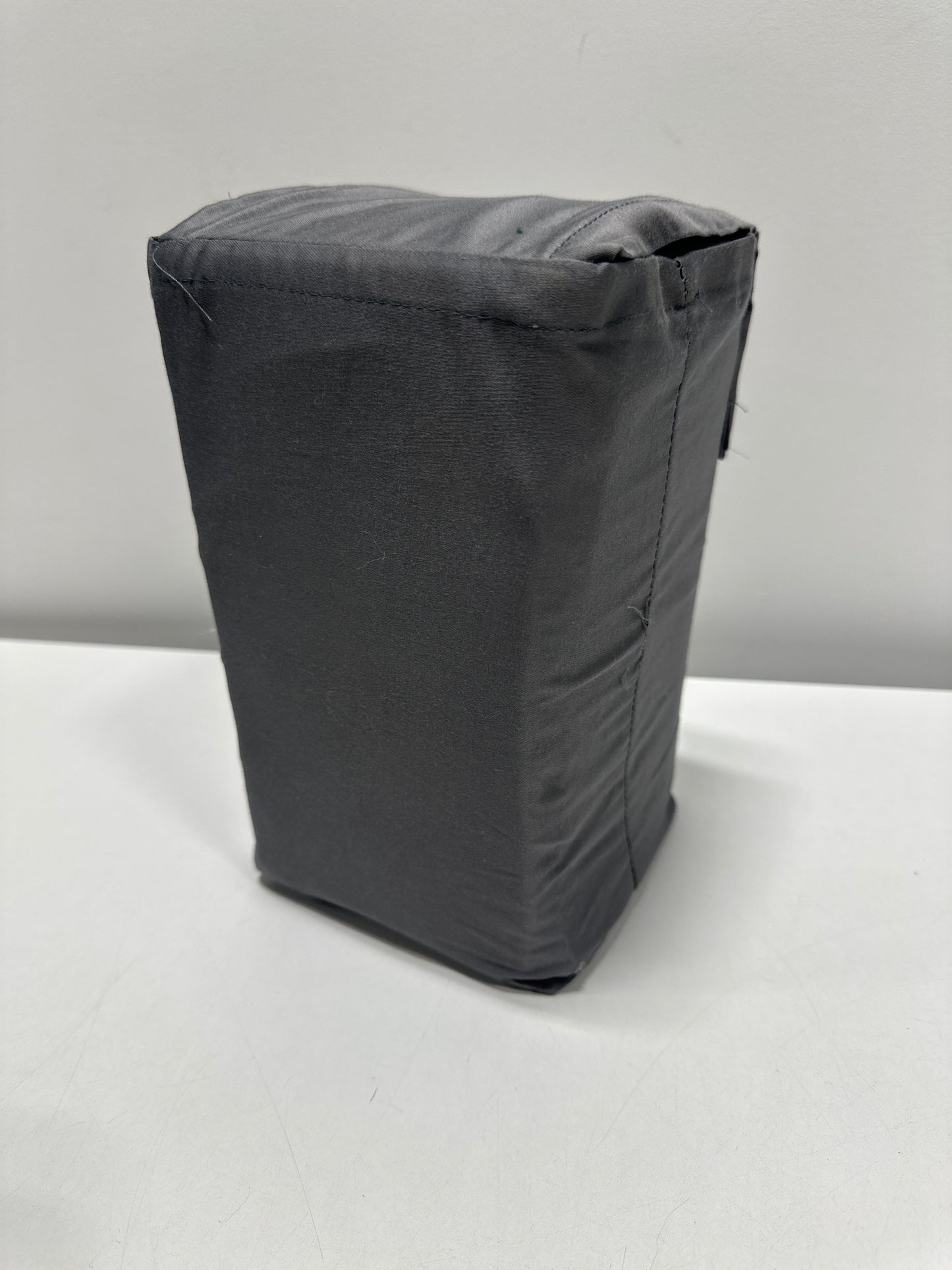 King 400 Thread Count Performance Fitted Sheet Dark Gray - Threshold™: Cotton Sateen Machine Washable Fits 18’’