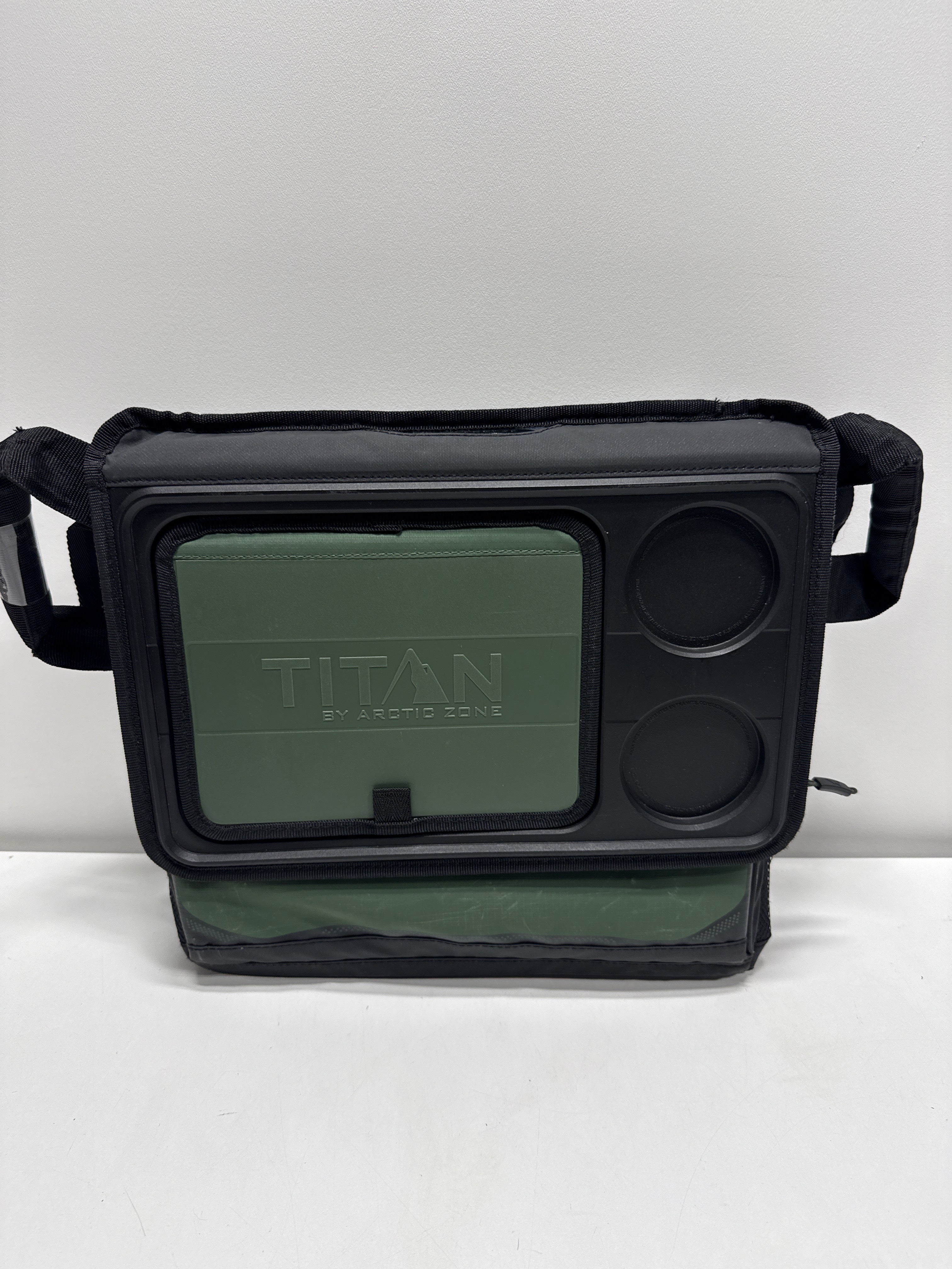 Used Titan 40 Can Cooler Black/Green