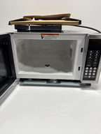 Used See Desc Summit 24 Inch Wide 0.9 Cu. Ft. 900 Watt Built-In Microwave