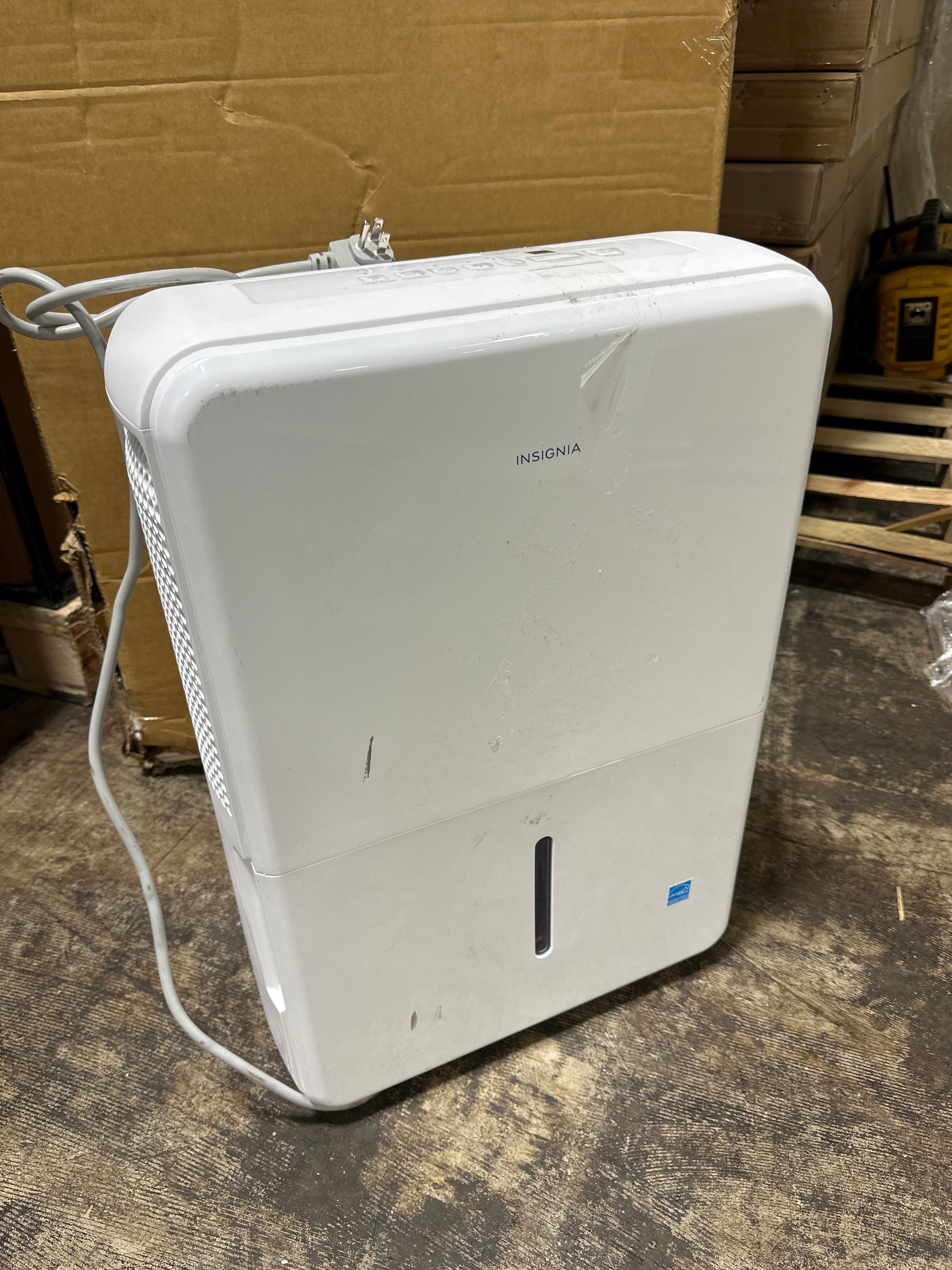 Used Insignia 50-Pint Dehumidifier with ENERGY STAR Certification - White - *Home Environment