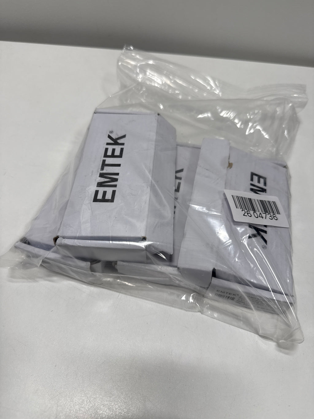8 x Emtek 9100 Steel Hinges - SD - 1/4" Radius Corner - 3 1/2" x 3 1/2" - 910234 - Satin Brass (US4)