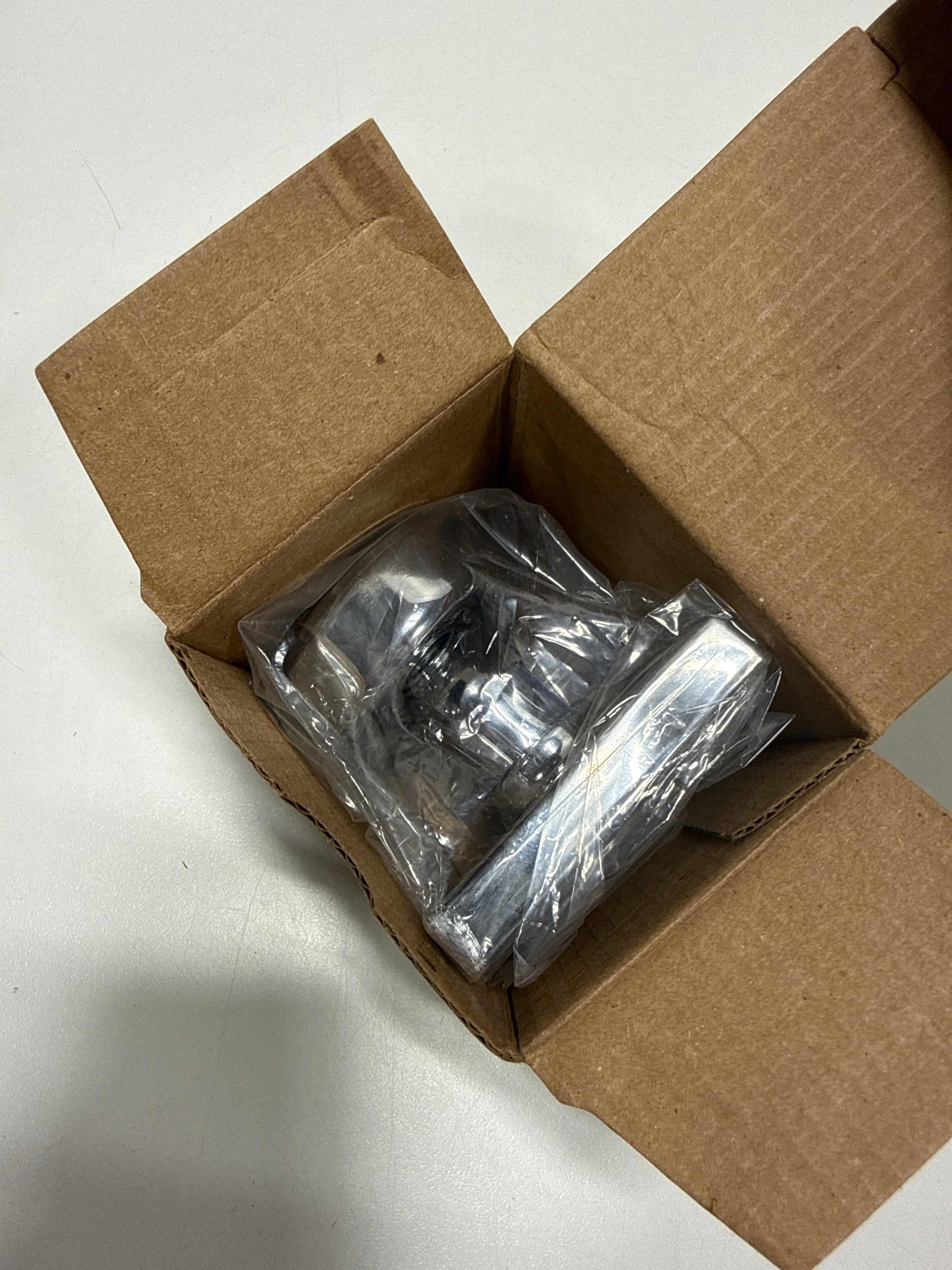 Kwikset 488Mnksqt Maven Non-Turning One-Sided Dummy Door Knob - Chrome